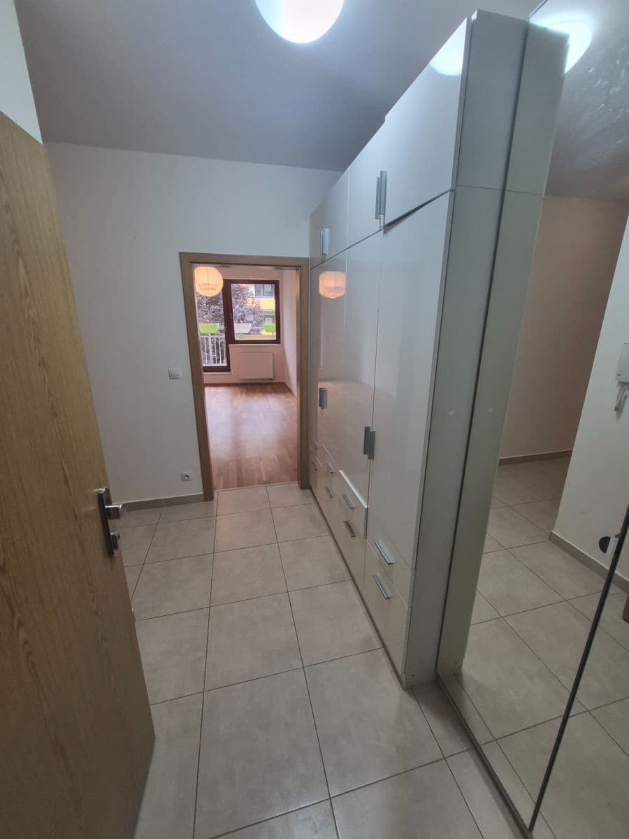 Pronájem bytu 2+kk 63 m², Harlacherova, Praha, Praha Pronájem bytu 2+kk 63 m², Harlacherova, Praha, Praha