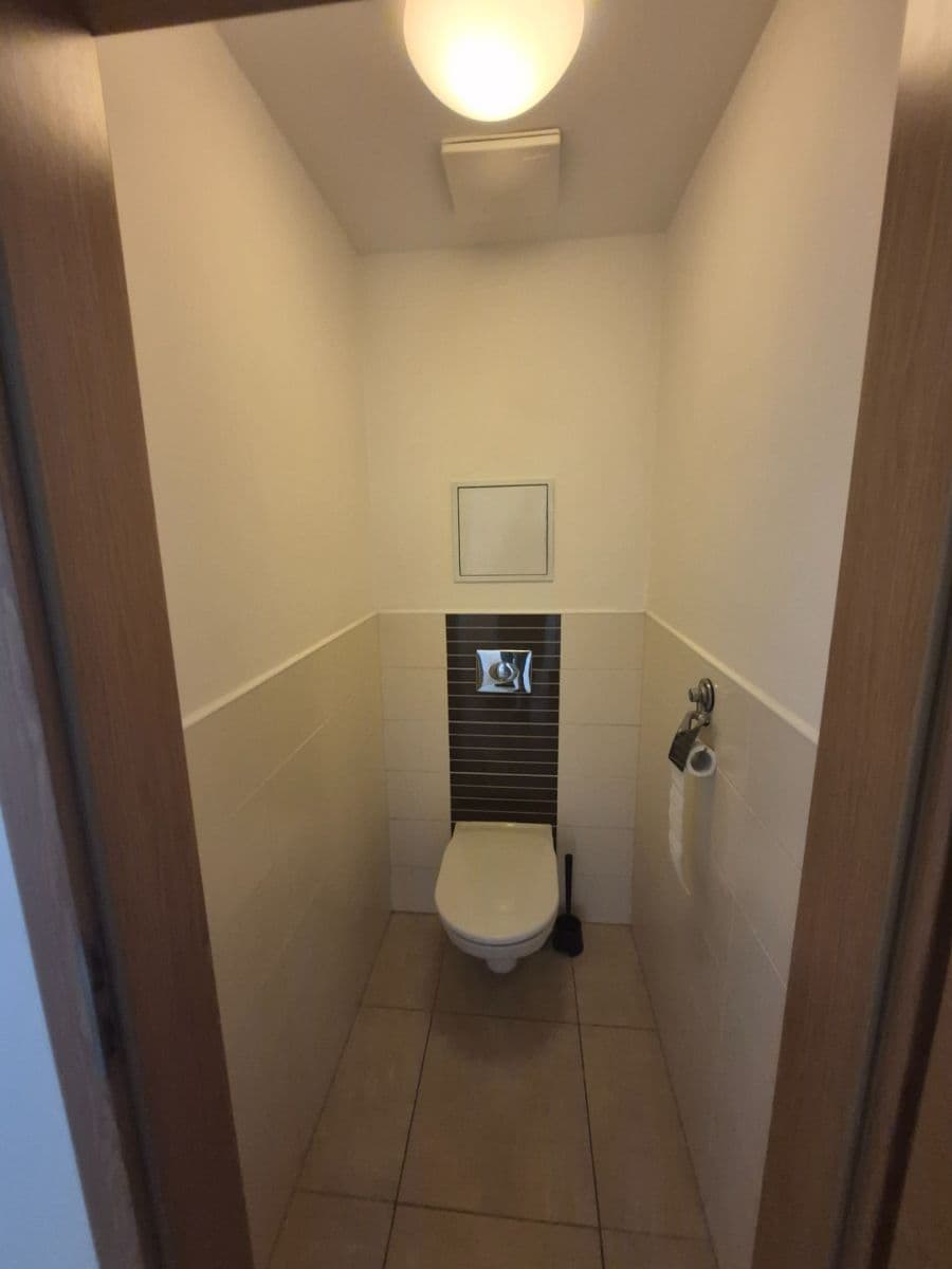 Pronájem bytu 2+kk 63 m², Harlacherova, Praha, Praha Pronájem bytu 2+kk 63 m², Harlacherova, Praha, Praha