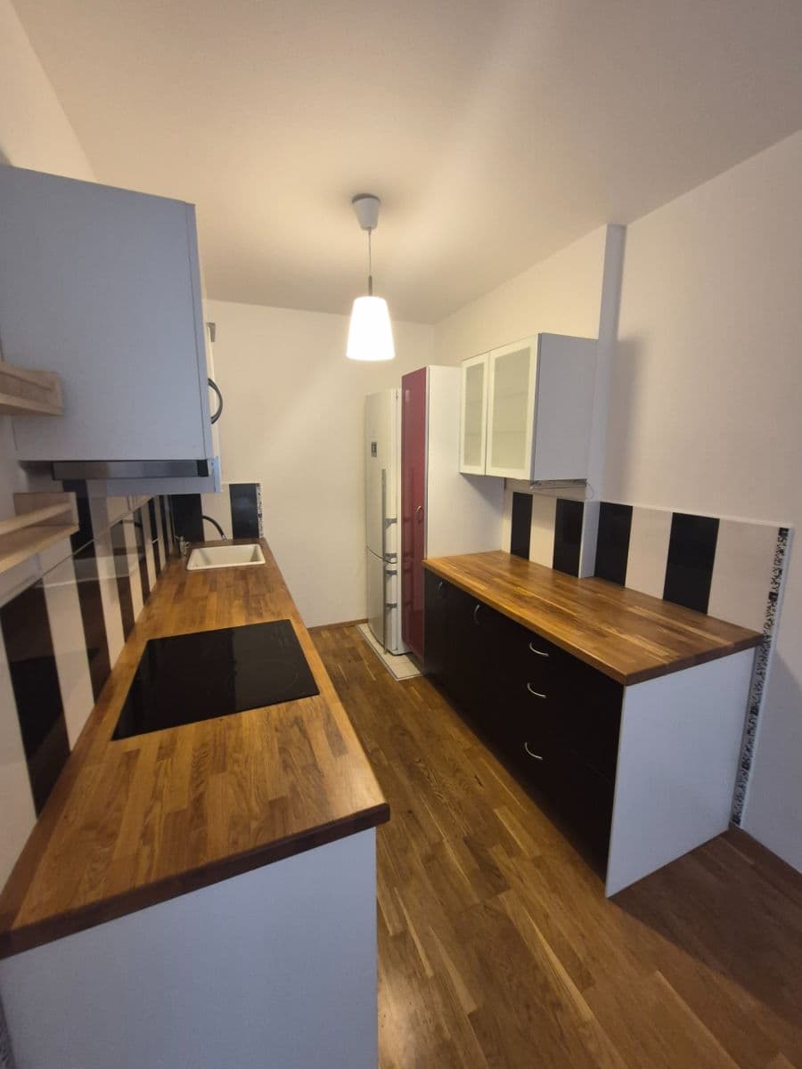 Pronájem bytu 2+kk 63 m², Harlacherova, Praha, Praha Pronájem bytu 2+kk 63 m², Harlacherova, Praha, Praha