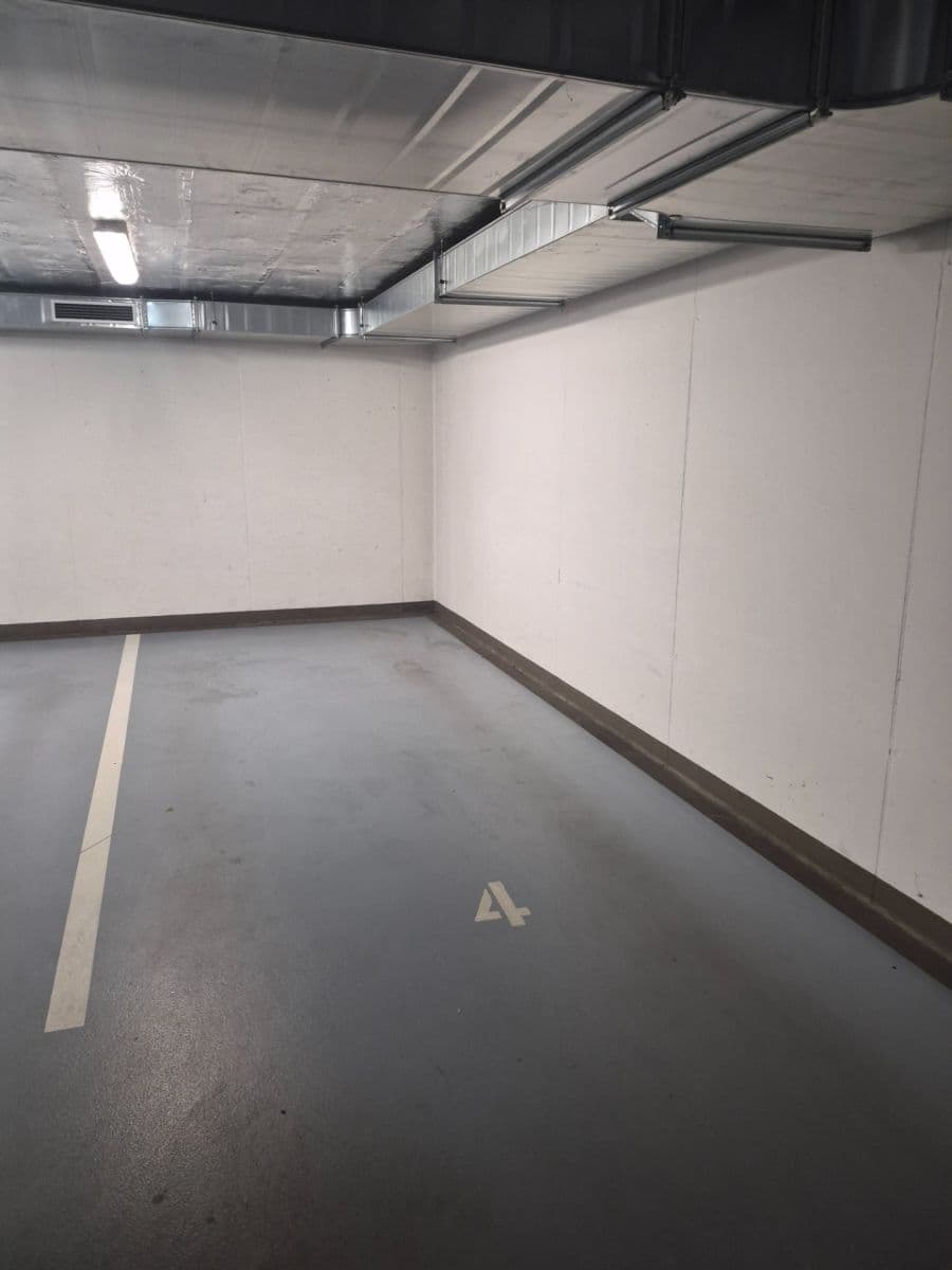 Pronájem bytu 2+kk 63 m², Harlacherova, Praha, Praha Pronájem bytu 2+kk 63 m², Harlacherova, Praha, Praha
