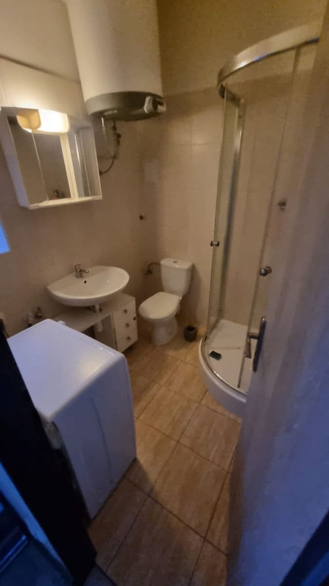 Pronájem bytu 1+kk 24 m², Černokostelecká, Říčany, Středočeský kraj Pronájem bytu 1+kk 24 m², Černokostelecká, Říčany, Středočeský kraj