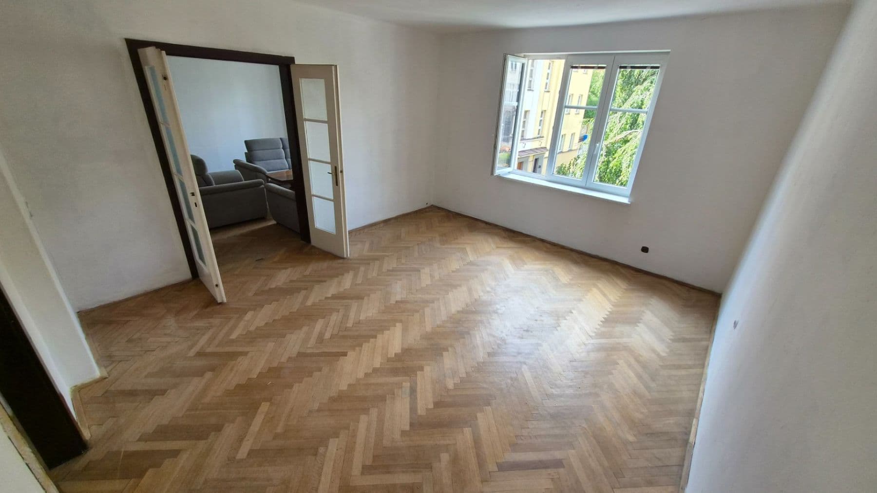 Prodej bytu 3+1 120 m², Bezručovo náměstí, Opava, Moravskoslezský kraj Prodej bytu 3+1 120 m², Bezručovo náměstí, Opava, Moravskoslezský kraj