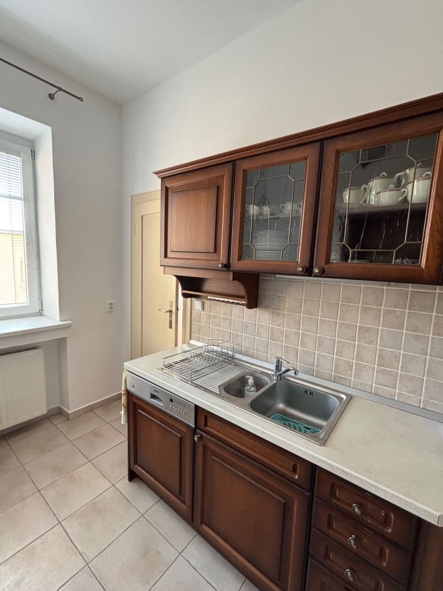 Pronájem bytu 3+1 76 m², Příční, Brno, Jihomoravský kraj Pronájem bytu 3+1 76 m², Příční, Brno, Jihomoravský kraj