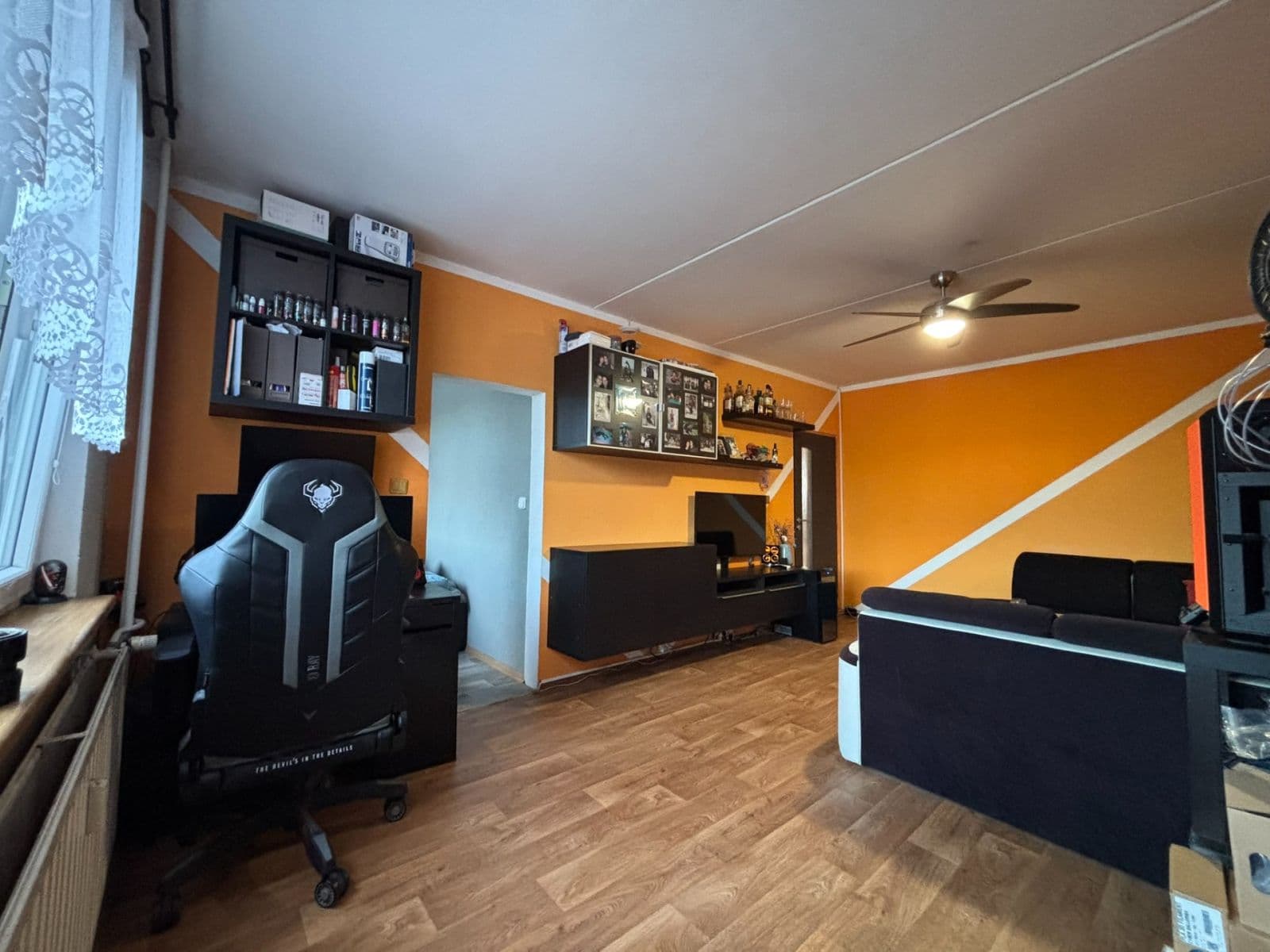 Prodej bytu 4+1 77 m², Závodu míru, Sokolov, Karlovarský kraj Prodej bytu 4+1 77 m², Závodu míru, Sokolov, Karlovarský kraj