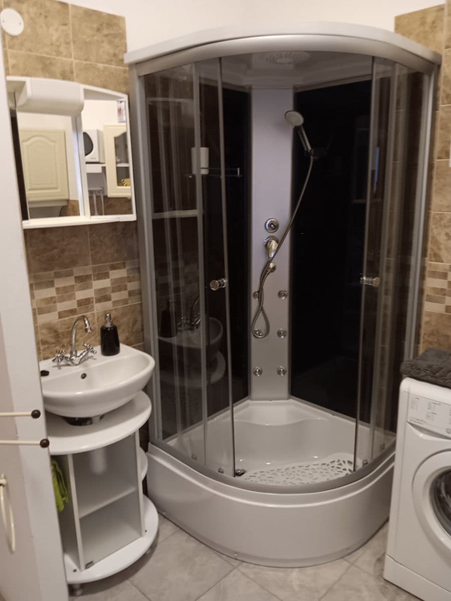 Pronájem bytu 1+kk 23 m², Svatoslavova, Praha, Praha Pronájem bytu 1+kk 23 m², Svatoslavova, Praha, Praha