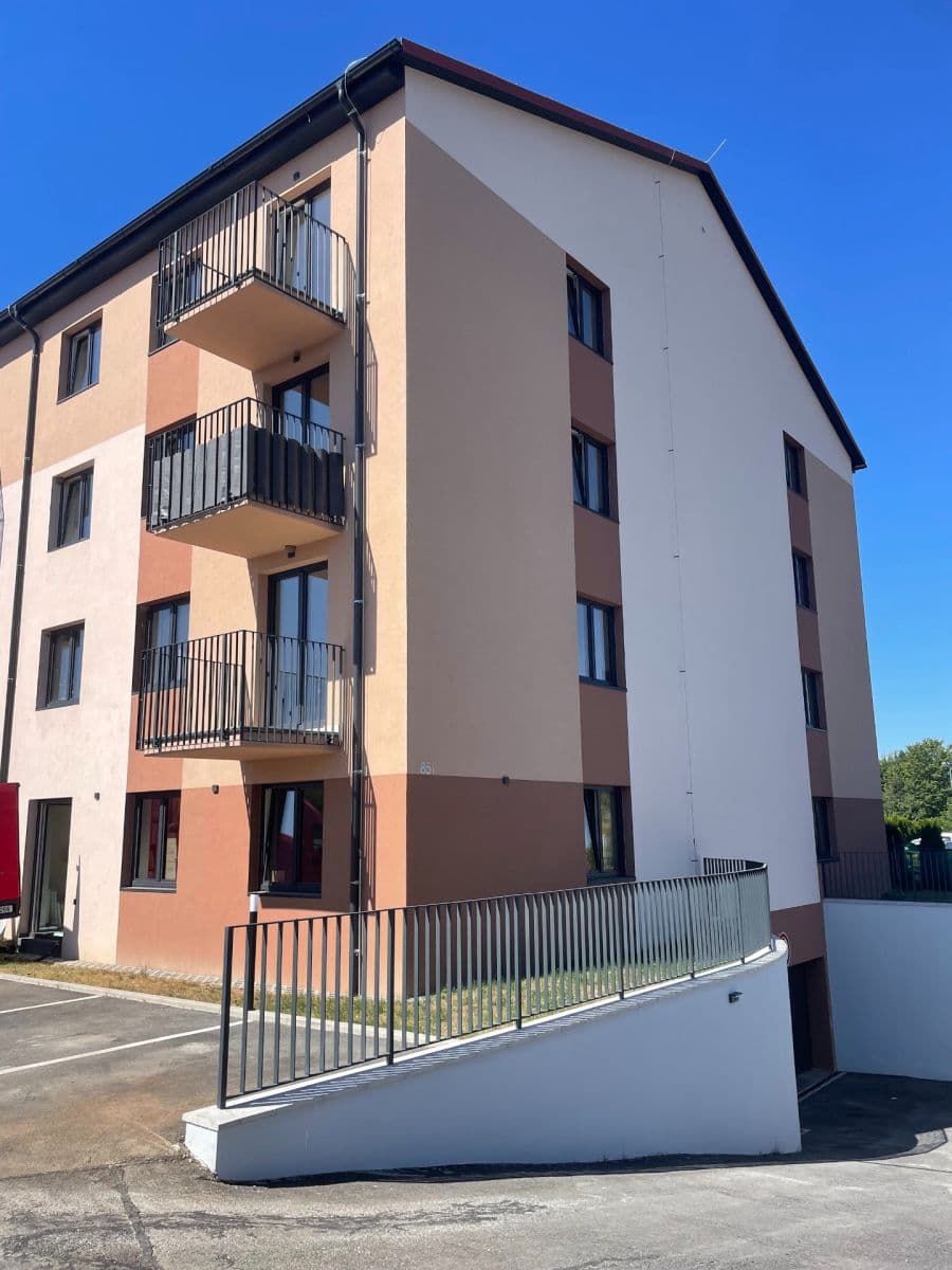 Pronájem garáže 14 m², Starý Dvůr, Hrádek nad Nisou, Liberecký kraj Pronájem garáže 14 m², Starý Dvůr, Hrádek nad Nisou, Liberecký kraj