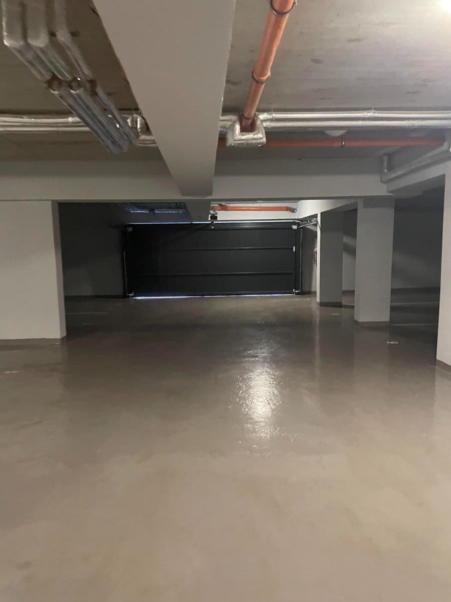 Pronájem garáže 14 m², Starý Dvůr, Hrádek nad Nisou, Liberecký kraj Pronájem garáže 14 m², Starý Dvůr, Hrádek nad Nisou, Liberecký kraj
