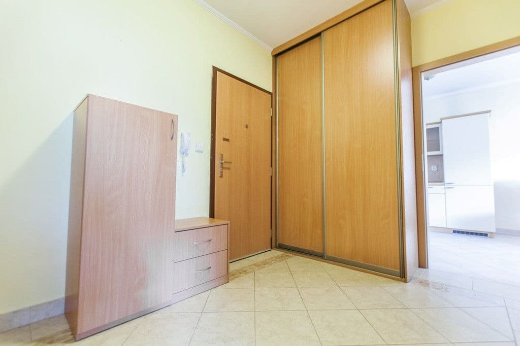 Prodej bytu 2+kk 61 m², Waldertova, Karlovy Vary, Karlovarský kraj Prodej bytu 2+kk 61 m², Waldertova, Karlovy Vary, Karlovarský kraj
