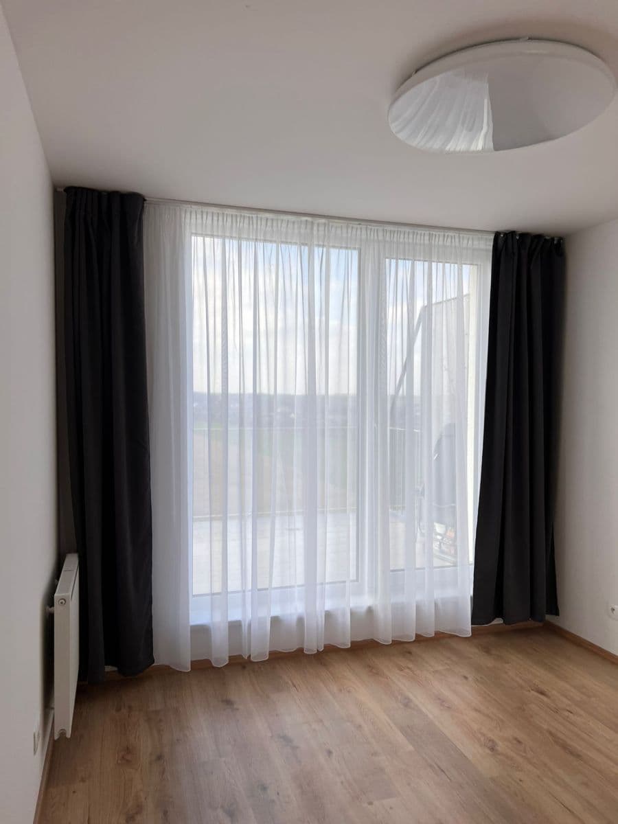 Pronájem bytu 3+kk 64 m², Velvarská, Horoměřice, Středočeský kraj Pronájem bytu 3+kk 64 m², Velvarská, Horoměřice, Středočeský kraj