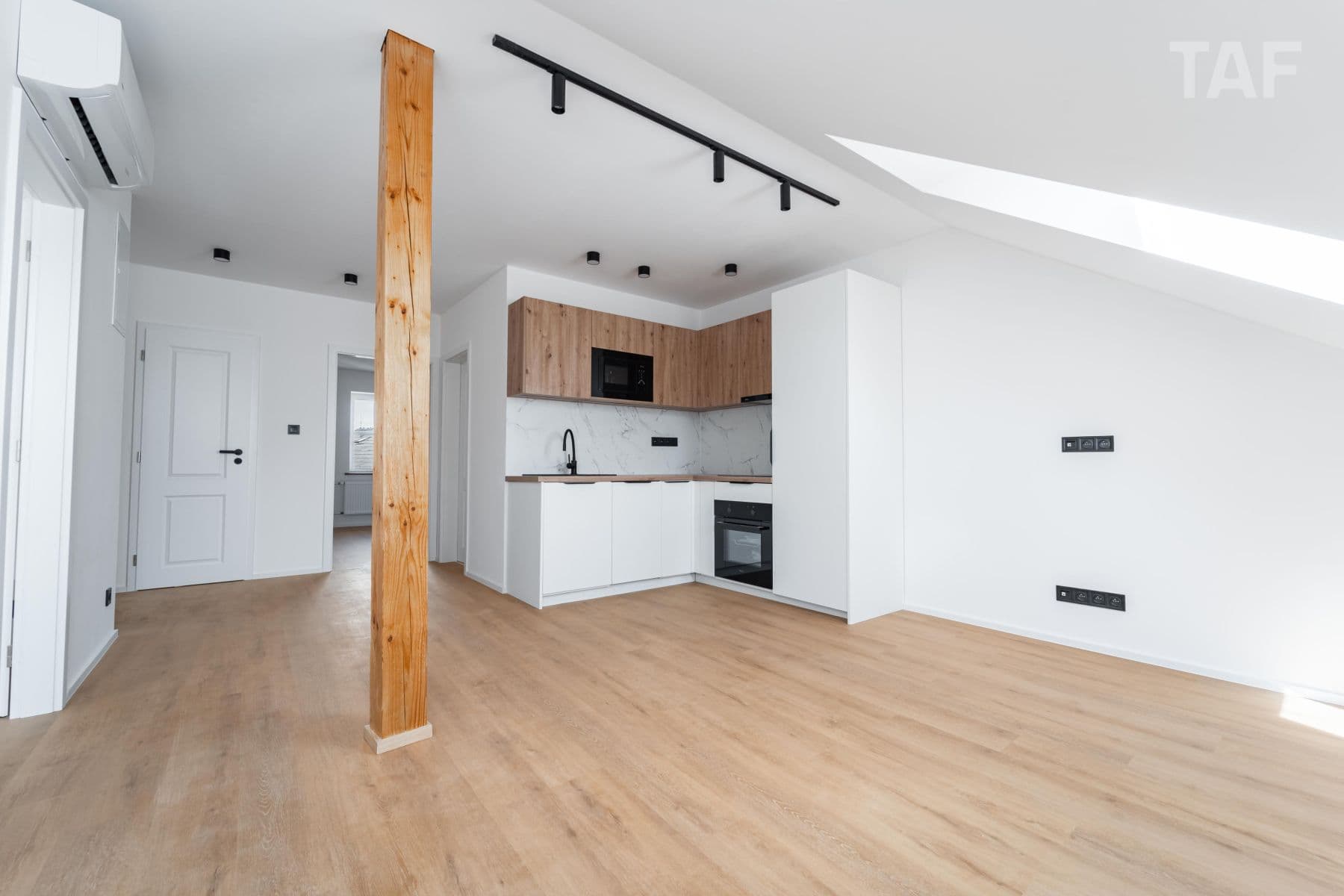 Prodej bytu 3+kk 55 m², Liborova, Praha, Praha Prodej bytu 3+kk 55 m², Liborova, Praha, Praha