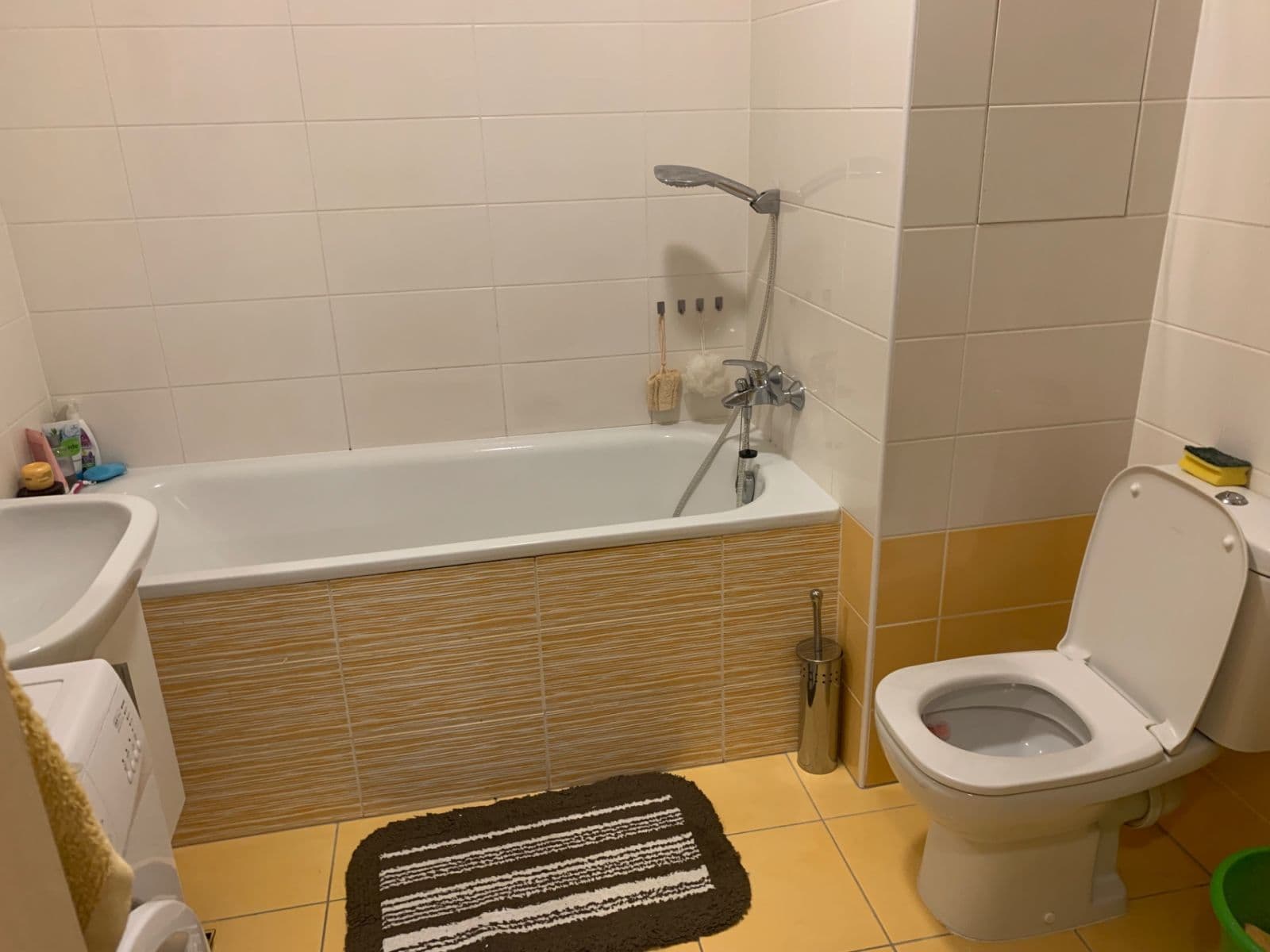 Pronájem bytu 2+kk 48 m², U Hostavického potoka, Praha, Praha Pronájem bytu 2+kk 48 m², U Hostavického potoka, Praha, Praha