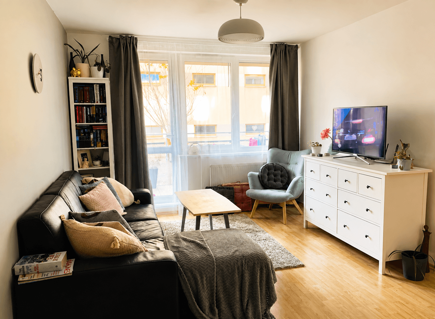 Pronájem bytu 2+kk 48 m², U Hostavického potoka, Praha, Praha Pronájem bytu 2+kk 48 m², U Hostavického potoka, Praha, Praha