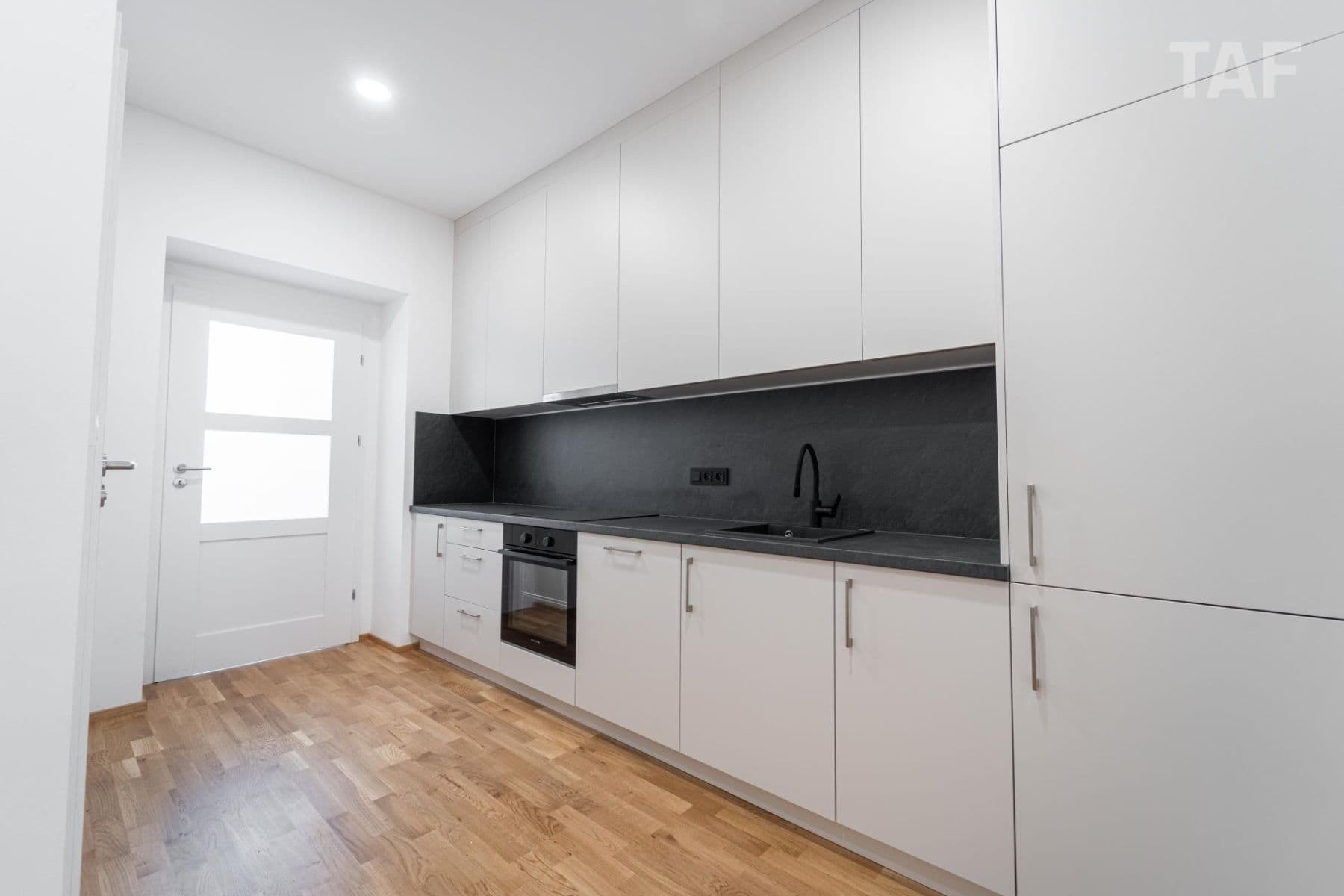 Prodej bytu 1+1 45 m², Milíčova, Praha, Praha Prodej bytu 1+1 45 m², Milíčova, Praha, Praha