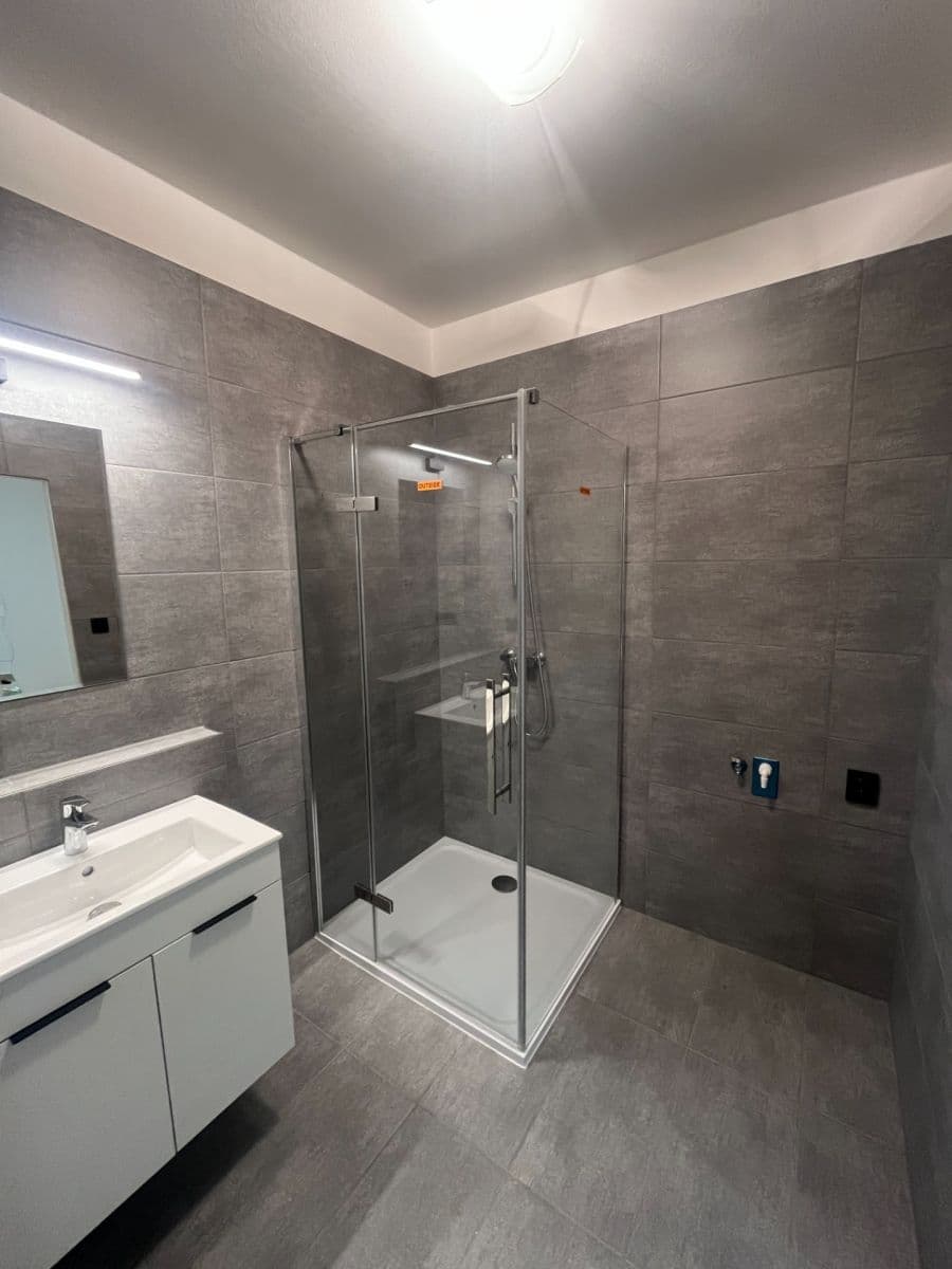 Pronájem bytu 2+kk 52 m², Velenovského, Praha, Praha Pronájem bytu 2+kk 52 m², Velenovského, Praha, Praha