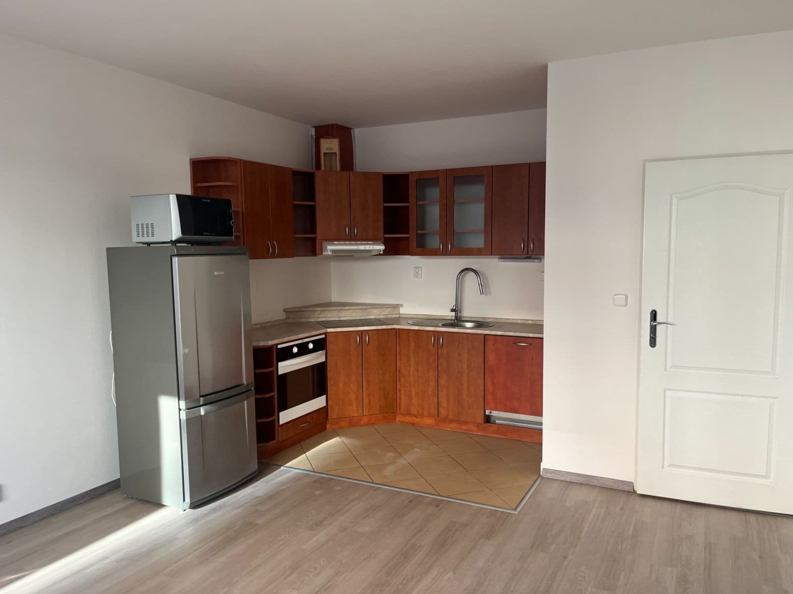 Pronájem bytu 2+kk 52 m², Velenovského, Praha, Praha Pronájem bytu 2+kk 52 m², Velenovského, Praha, Praha