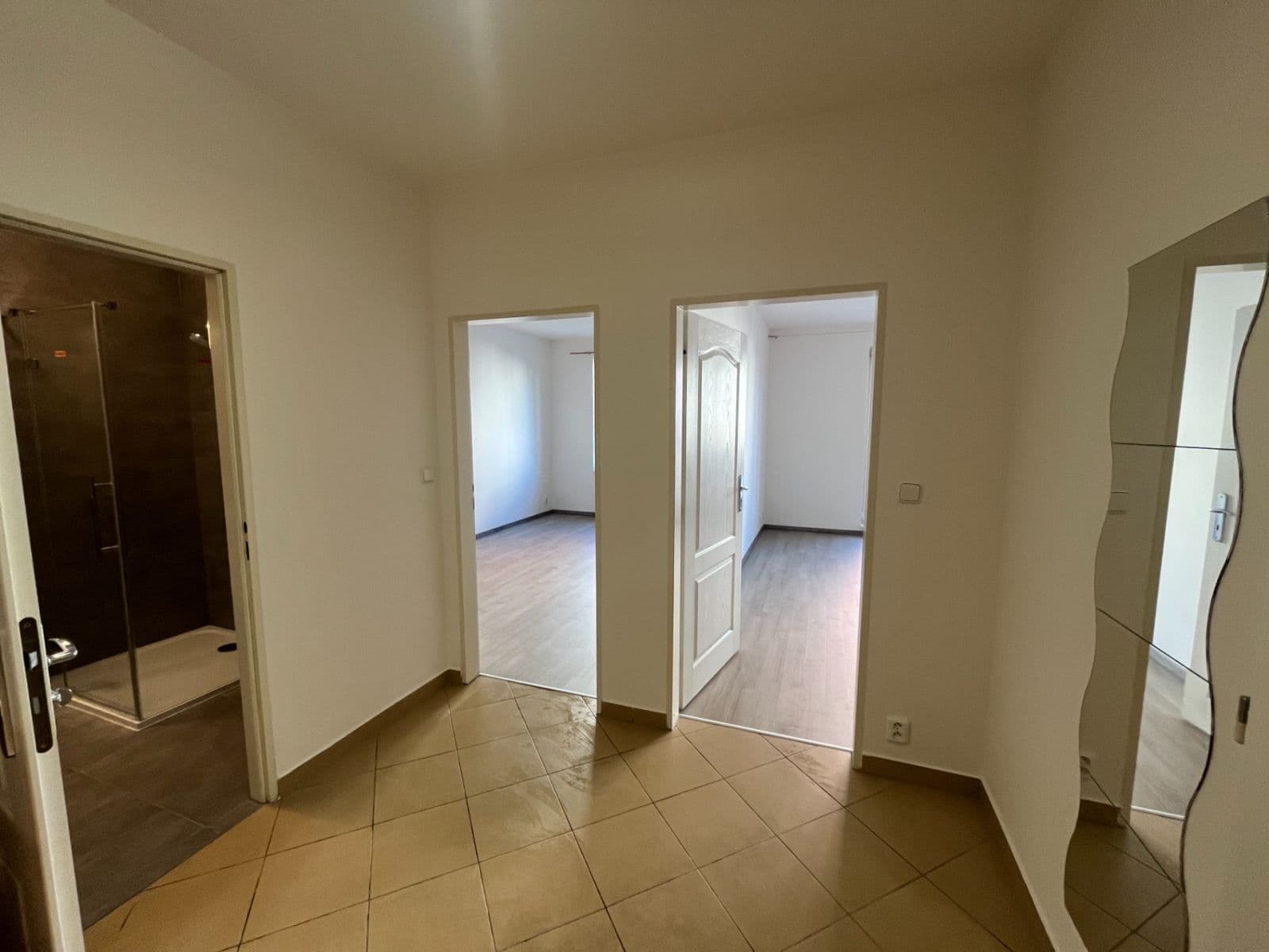 Pronájem bytu 2+kk 52 m², Velenovského, Praha, Praha Pronájem bytu 2+kk 52 m², Velenovského, Praha, Praha