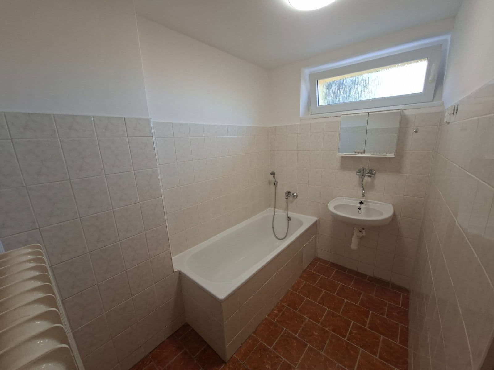 Pronájem bytu 1+1 44 m², Moskevská, Kladno, Středočeský kraj Pronájem bytu 1+1 44 m², Moskevská, Kladno, Středočeský kraj
