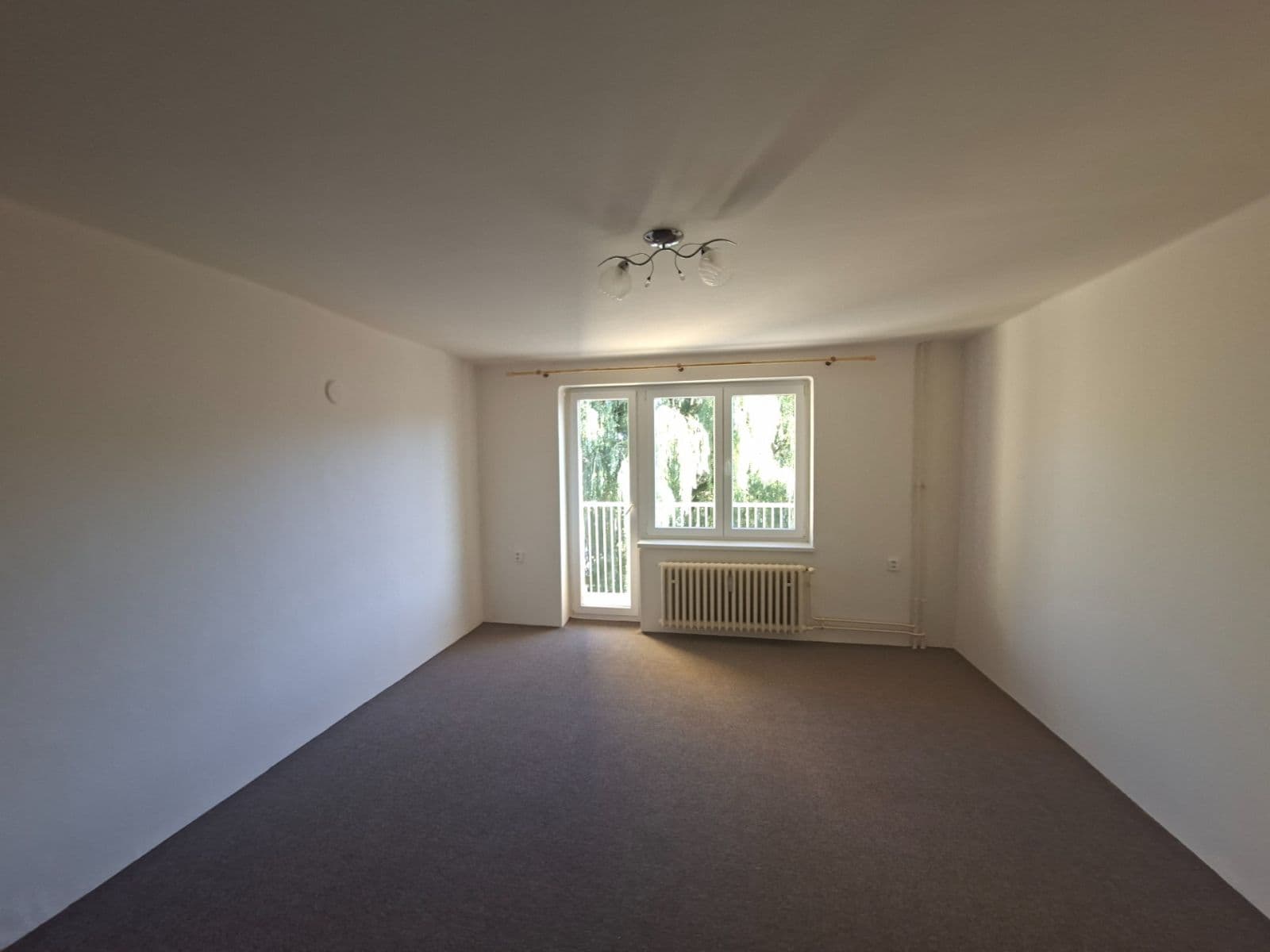 Pronájem bytu 1+1 44 m², Moskevská, Kladno, Středočeský kraj Pronájem bytu 1+1 44 m², Moskevská, Kladno, Středočeský kraj