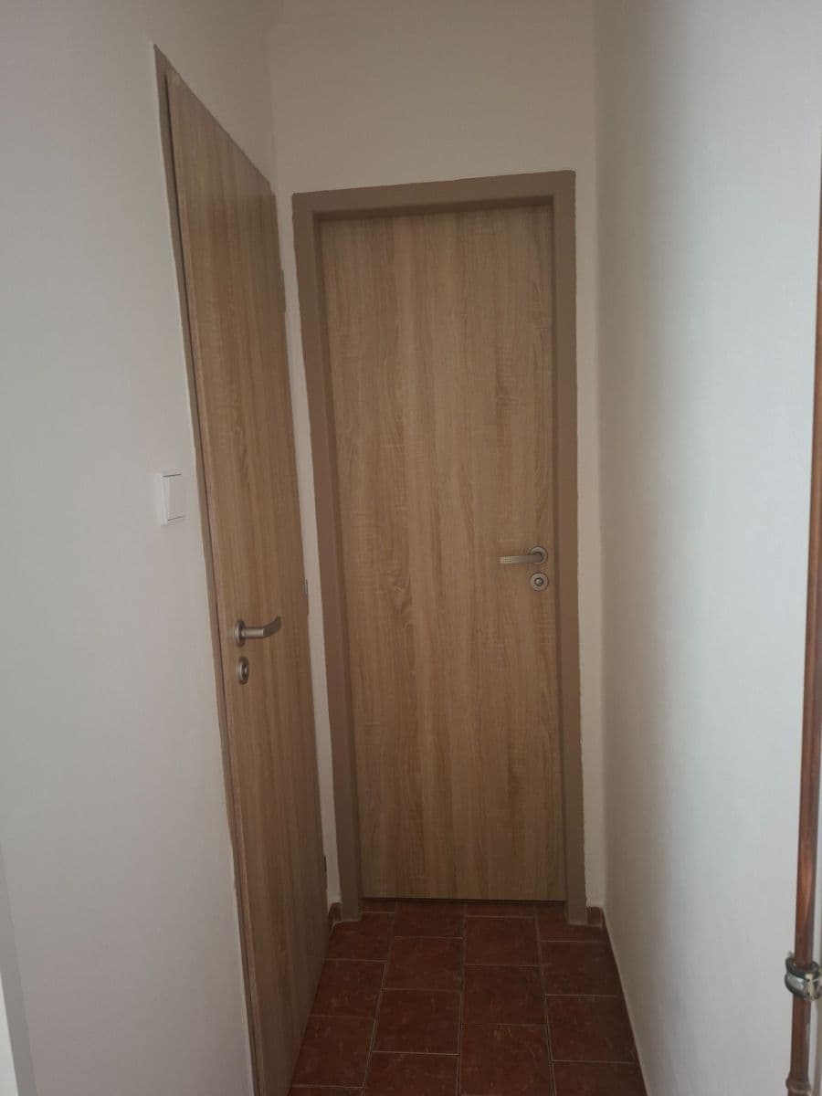 Pronájem bytu 1+1 44 m², Moskevská, Kladno, Středočeský kraj Pronájem bytu 1+1 44 m², Moskevská, Kladno, Středočeský kraj