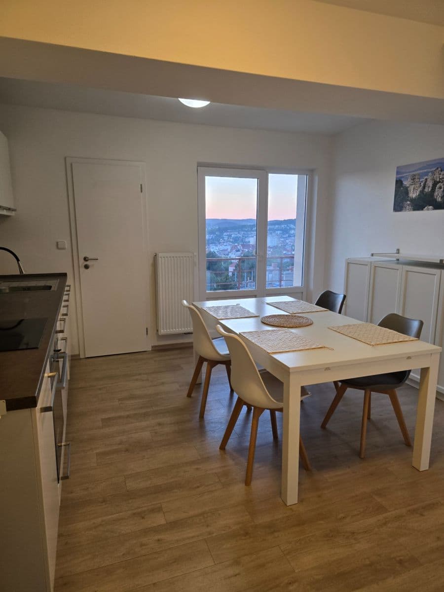 Pronájem bytu 3+1 74 m², Tůmova, Brno, Jihomoravský kraj Pronájem bytu 3+1 74 m², Tůmova, Brno, Jihomoravský kraj