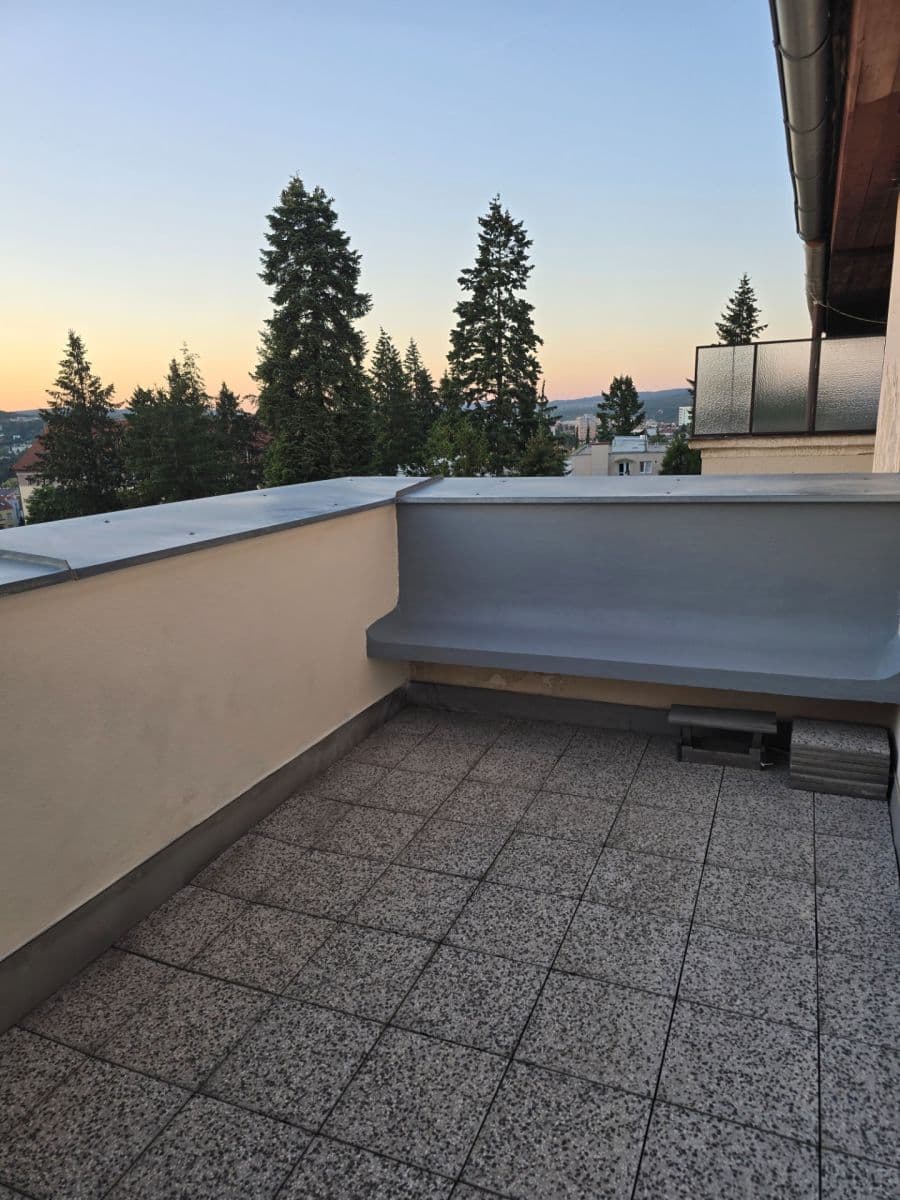Pronájem bytu 3+1 74 m², Tůmova, Brno, Jihomoravský kraj Pronájem bytu 3+1 74 m², Tůmova, Brno, Jihomoravský kraj