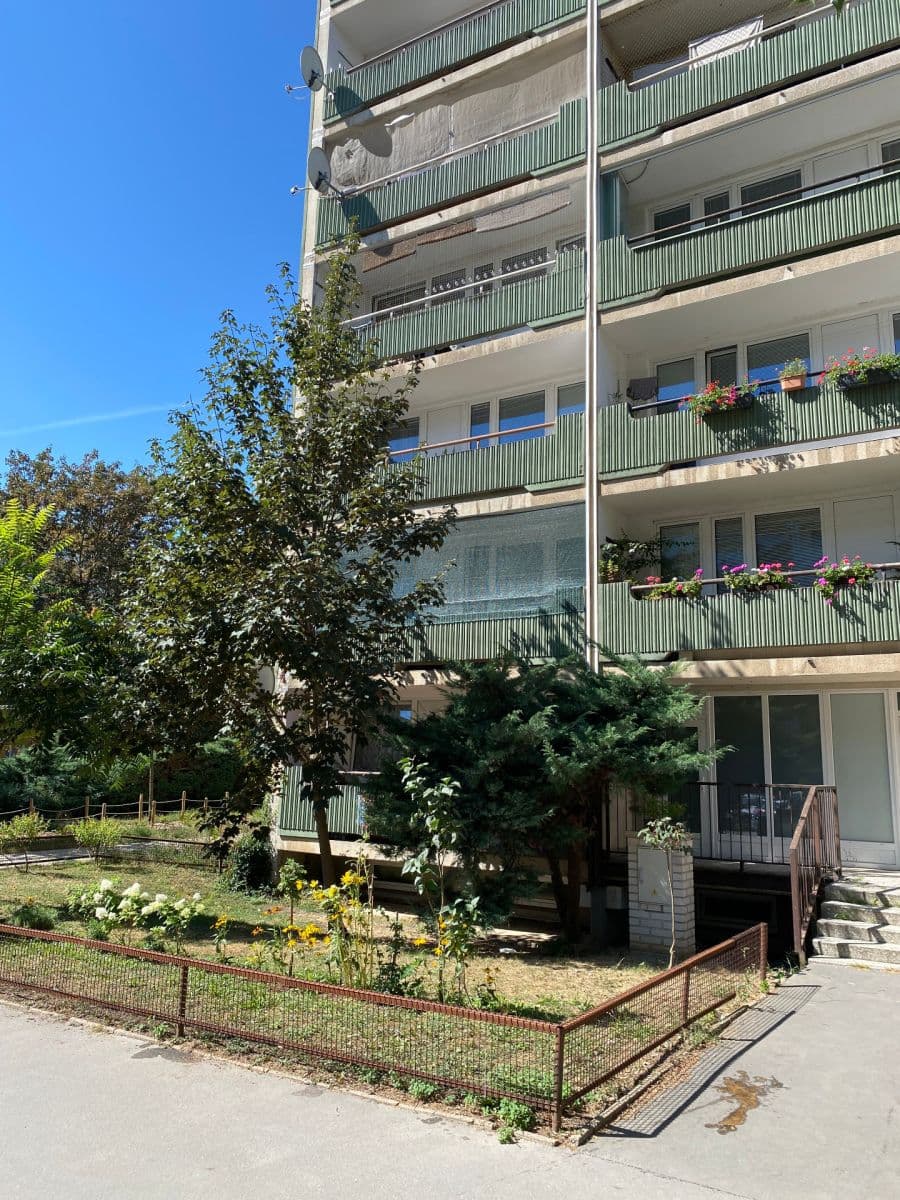 Prodej bytu 3+1 73 m², Kurzova, Praha, Praha Prodej bytu 3+1 73 m², Kurzova, Praha, Praha