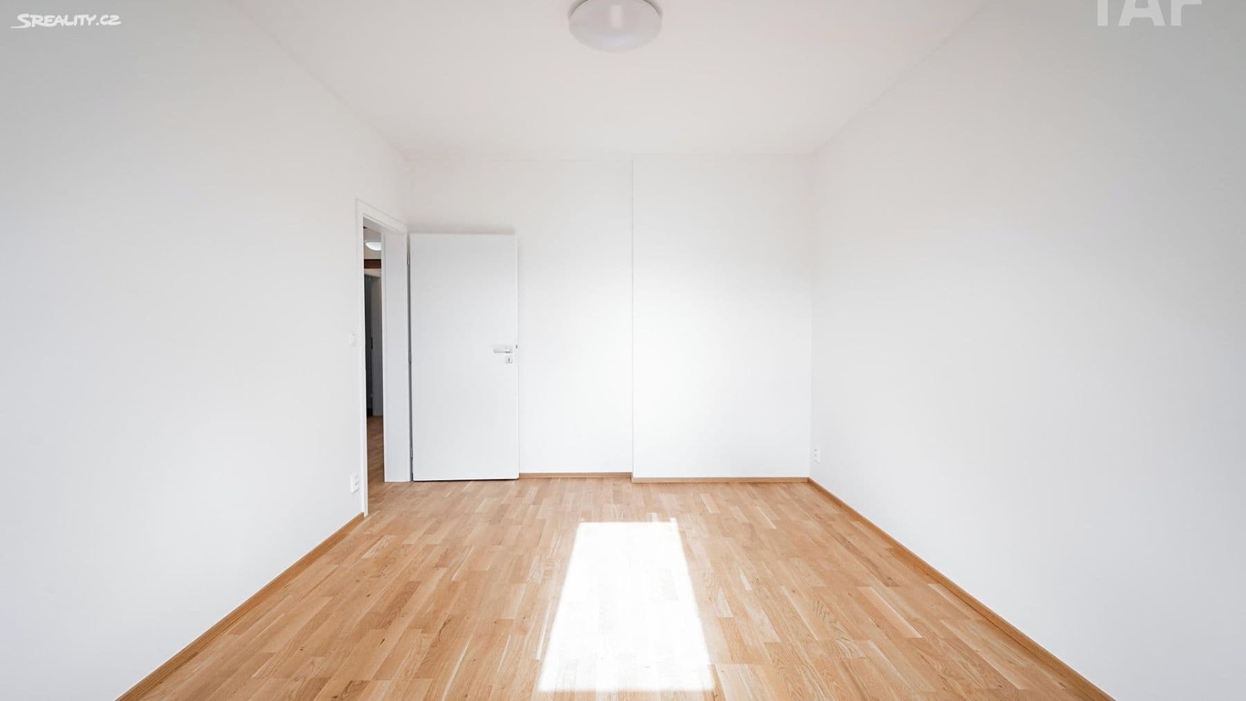Prodej bytu 2+1 53 m², Milíčova, Praha, Praha Prodej bytu 2+1 53 m², Milíčova, Praha, Praha