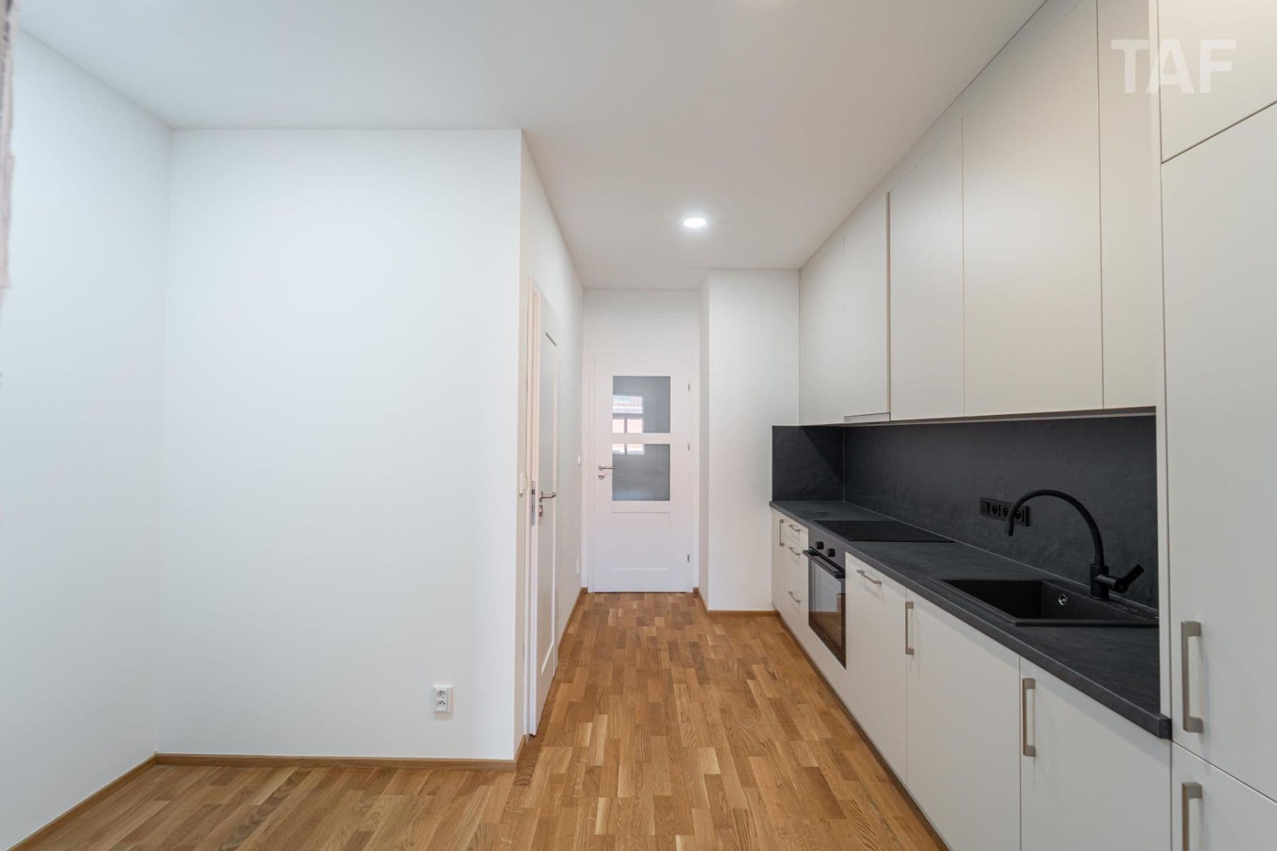 Prodej bytu 1+1 47 m², Milíčova, Praha, Praha Prodej bytu 1+1 47 m², Milíčova, Praha, Praha
