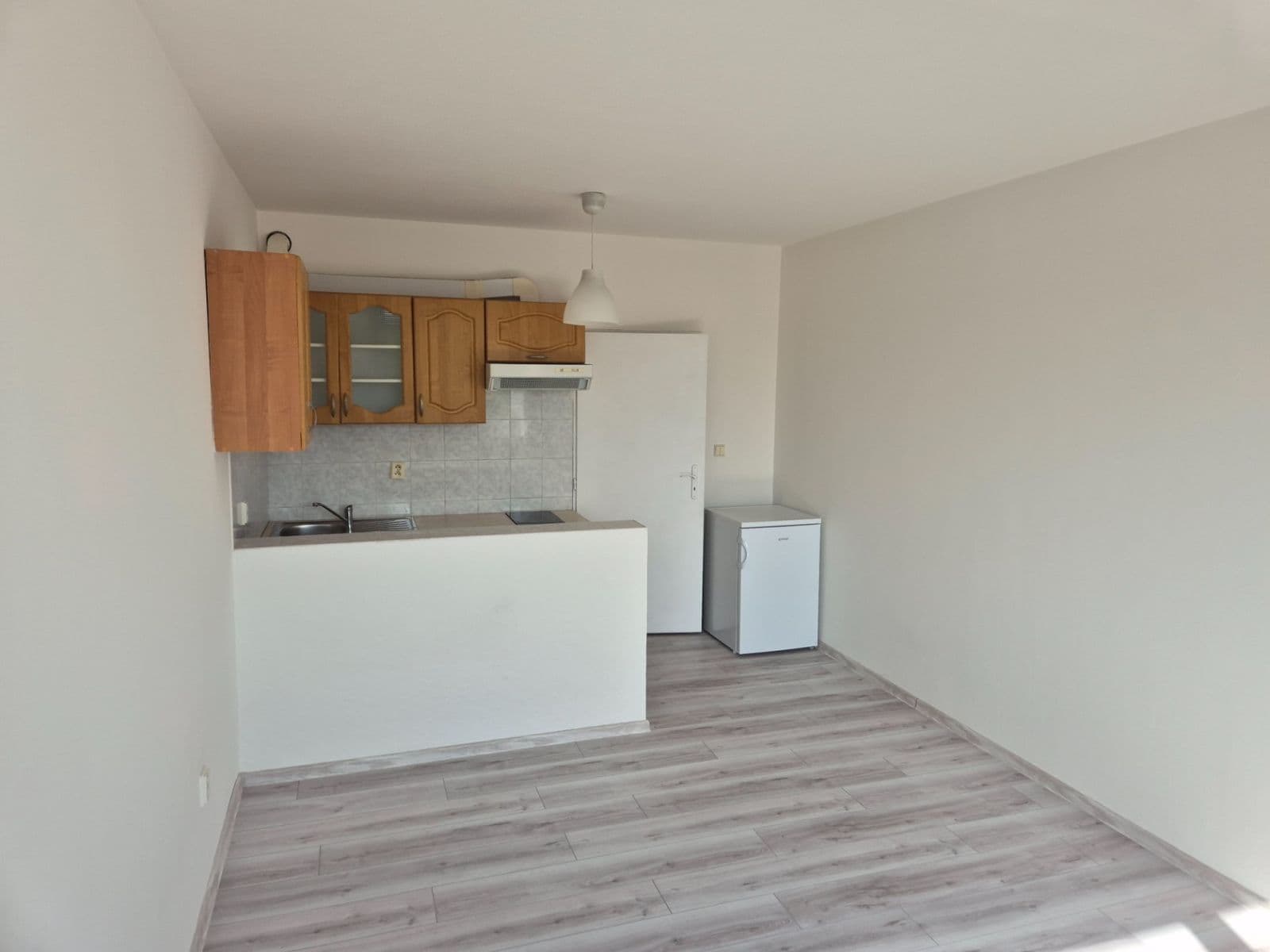 Pronájem bytu 1+kk 26 m², Štúrova, Praha, Praha Pronájem bytu 1+kk 26 m², Štúrova, Praha, Praha