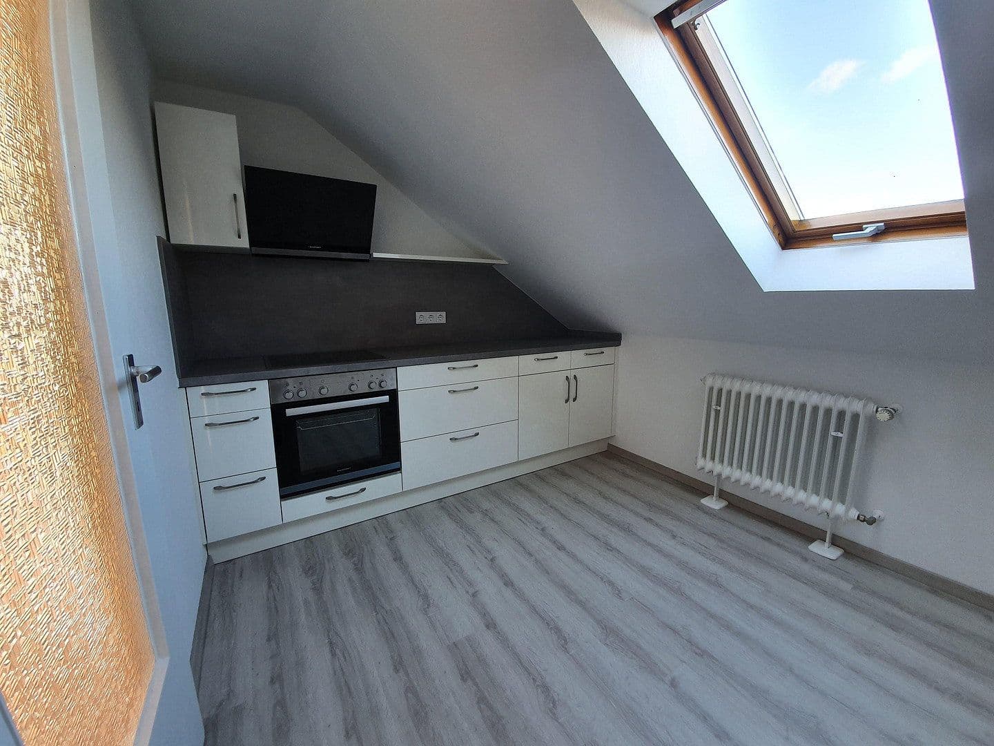 Pronájem bytu 3+1 90 m², Großenseebach, Bavorsko Pronájem bytu 3+1 90 m², Großenseebach, Bavorsko