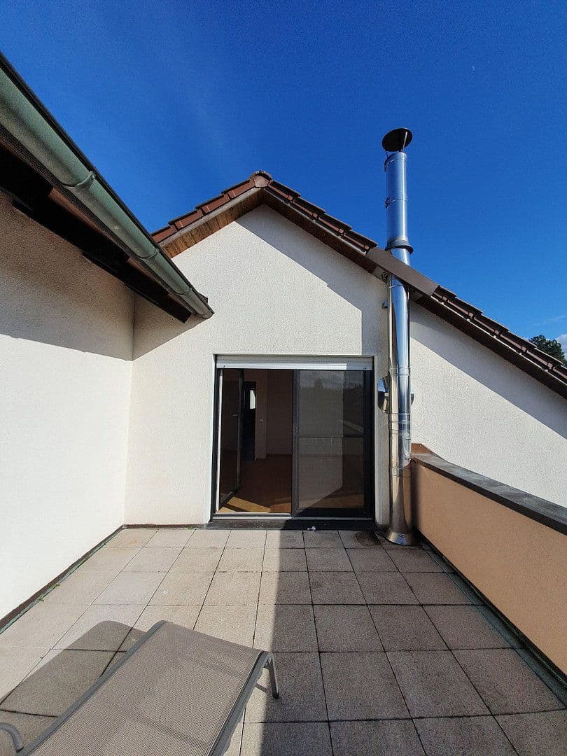 Pronájem bytu 3+1 90 m², Großenseebach, Bavorsko Pronájem bytu 3+1 90 m², Großenseebach, Bavorsko