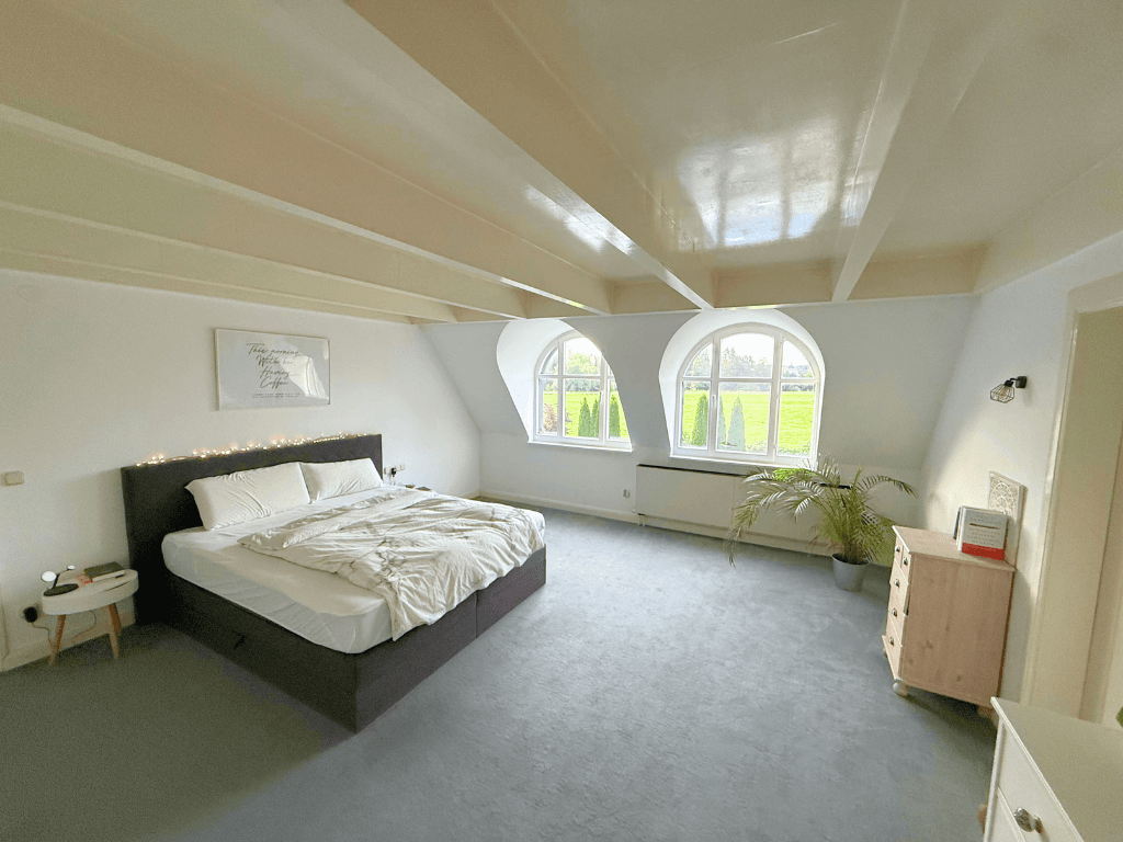 Prodej domu 400 m², pozemek 1.684 m², Bienenbüttel, Dolní Sasko Prodej domu 400 m², pozemek 1.684 m², Bienenbüttel, Dolní Sasko
