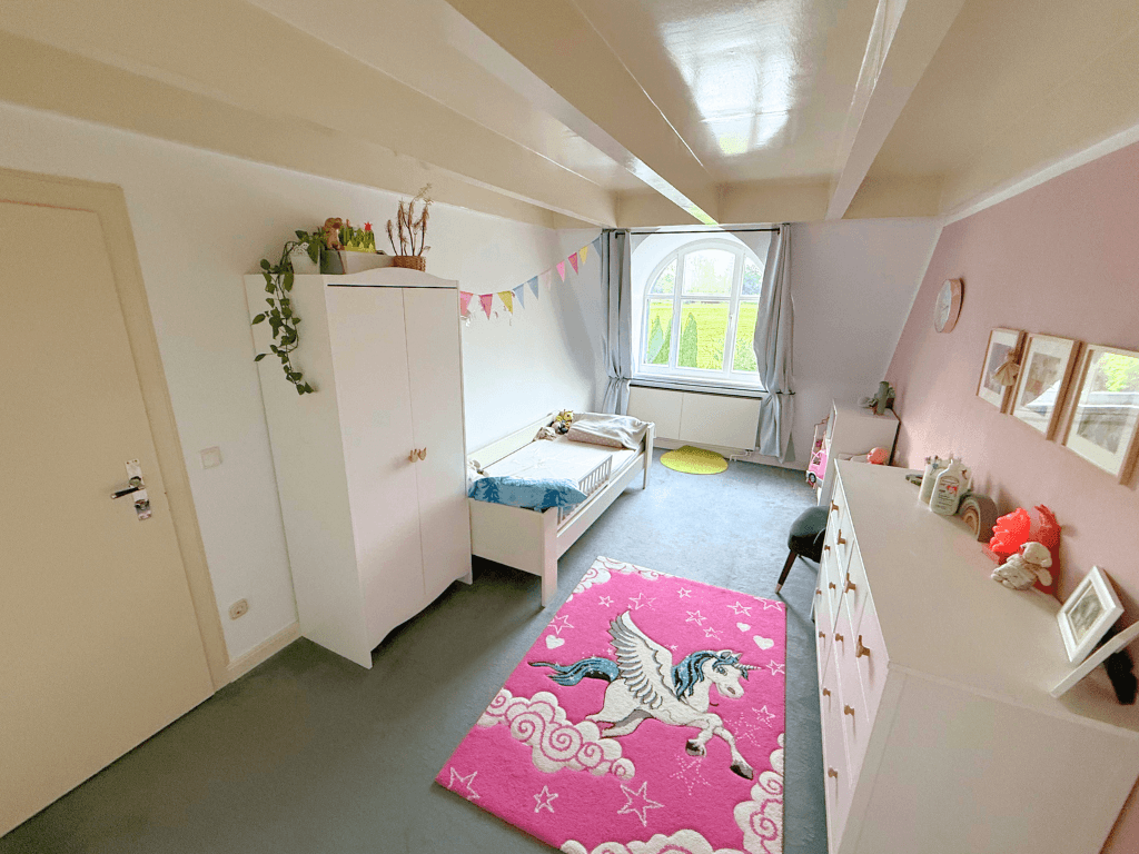 Prodej domu 400 m², pozemek 1.684 m², Bienenbüttel, Dolní Sasko Prodej domu 400 m², pozemek 1.684 m², Bienenbüttel, Dolní Sasko