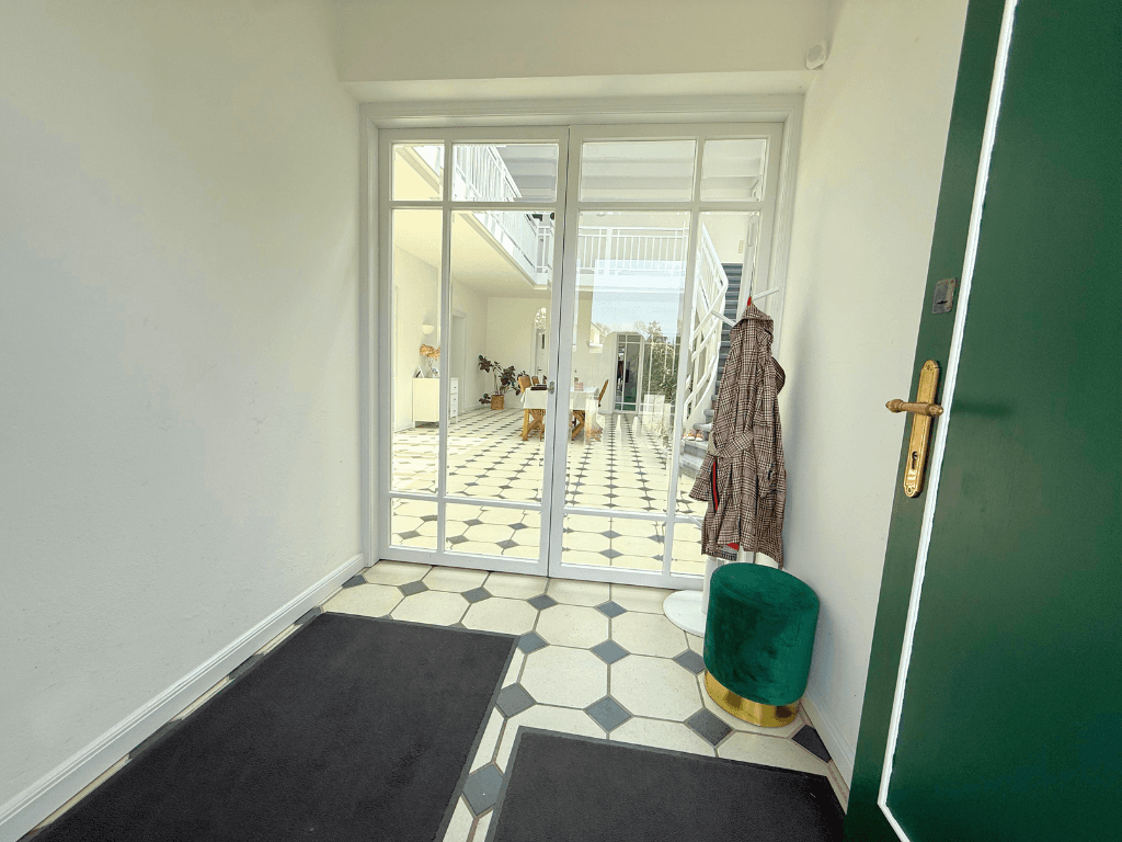 Prodej domu 400 m², pozemek 1.684 m², Bienenbüttel, Dolní Sasko Prodej domu 400 m², pozemek 1.684 m², Bienenbüttel, Dolní Sasko