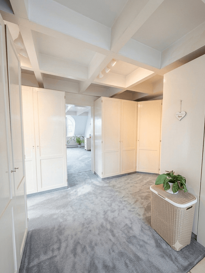 Prodej domu 400 m², pozemek 1.684 m², Bienenbüttel, Dolní Sasko Prodej domu 400 m², pozemek 1.684 m², Bienenbüttel, Dolní Sasko
