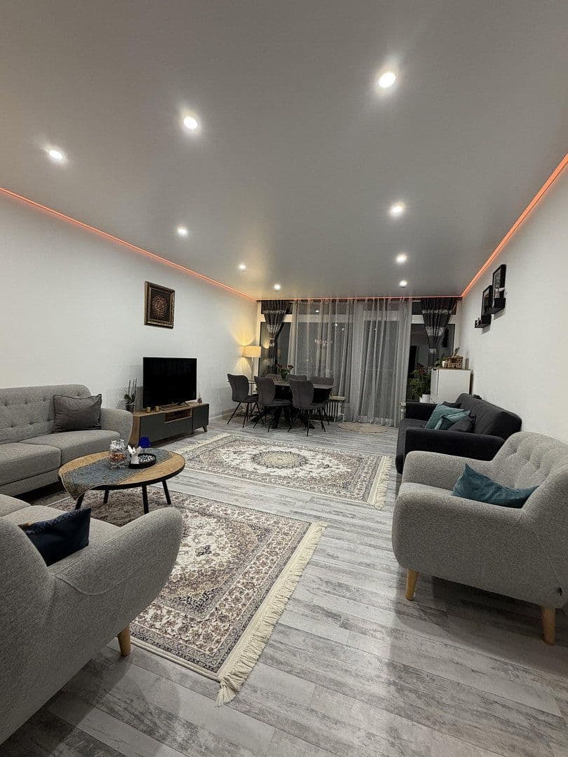 Prodej bytu 4+1 98 m², Braunschweig, Dolní Sasko Prodej bytu 4+1 98 m², Braunschweig, Dolní Sasko