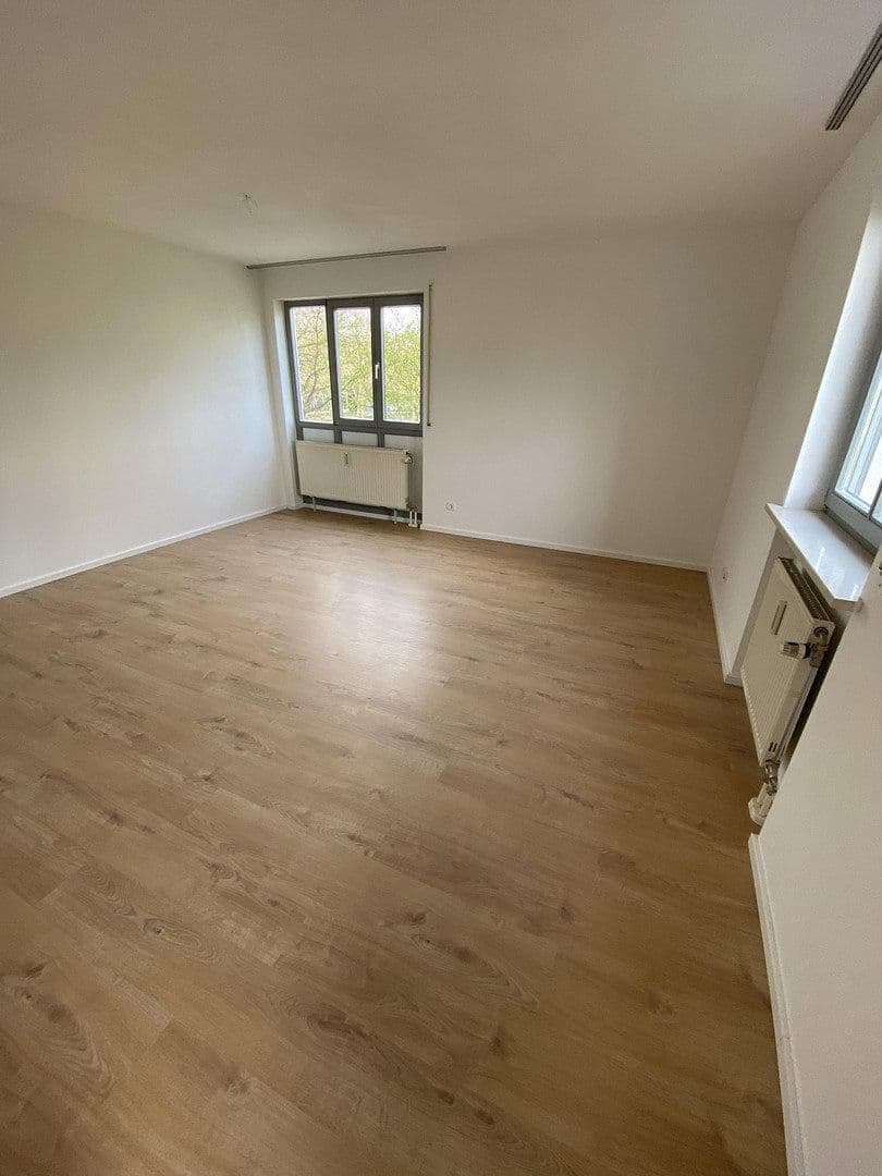 Prodej bytu 2+1 56 m², Cusanusstr. 36, Ingolstadt, Bavorsko Prodej bytu 2+1 56 m², Cusanusstr. 36, Ingolstadt, Bavorsko