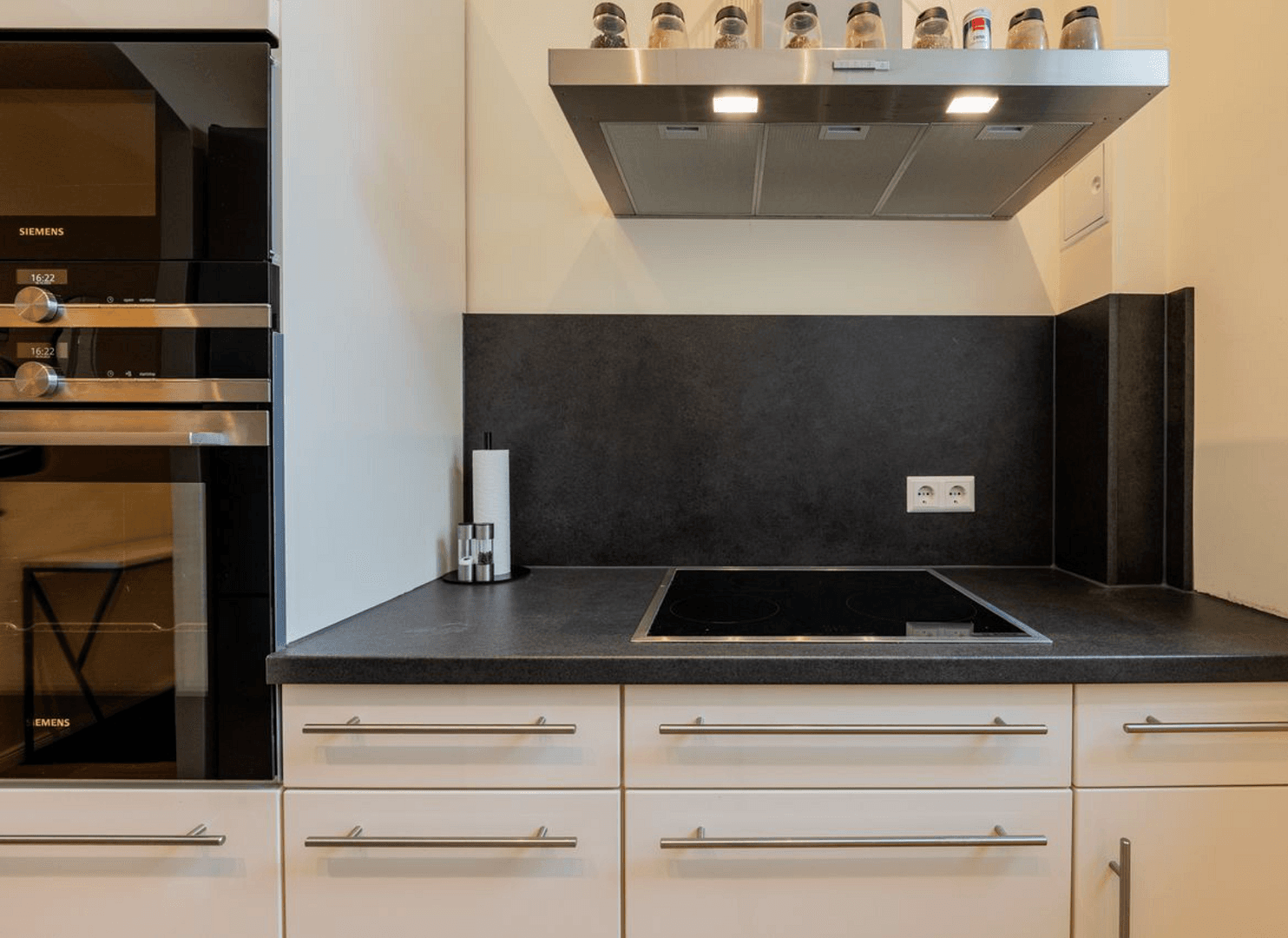 Prodej bytu 2+1 61 m², Berlin, Berlín Prodej bytu 2+1 61 m², Berlin, Berlín