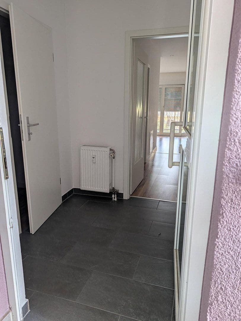 Pronájem bytu 2+1 55 m², Goethestraße 17 A, Offenbach am Main, Hessen Pronájem bytu 2+1 55 m², Goethestraße 17 A, Offenbach am Main, Hessen