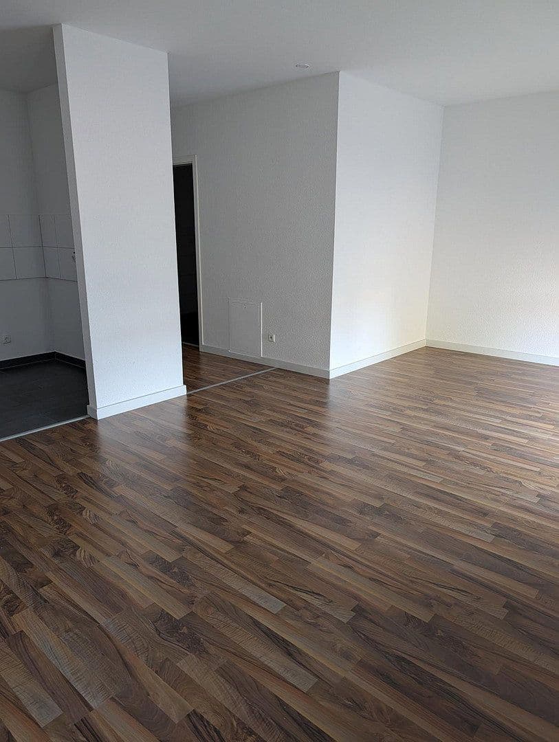 Pronájem bytu 2+1 55 m², Goethestraße 17 A, Offenbach am Main, Hessen Pronájem bytu 2+1 55 m², Goethestraße 17 A, Offenbach am Main, Hessen