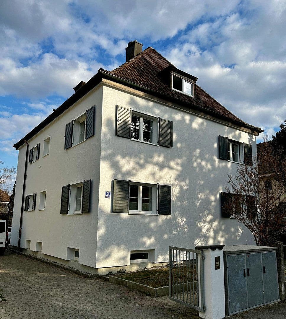 Prodej bytu 3+kk 95 m², Finsingstraße 5, München, Bavorsko Prodej bytu 3+kk 95 m², Finsingstraße 5, München, Bavorsko