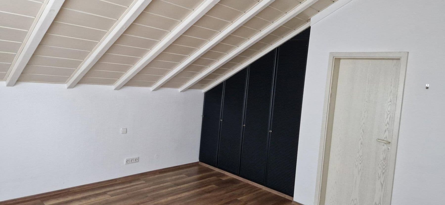 Pronájem bytu 4+1 113 m², Kastellaun, Porýní-Falc Pronájem bytu 4+1 113 m², Kastellaun, Porýní-Falc