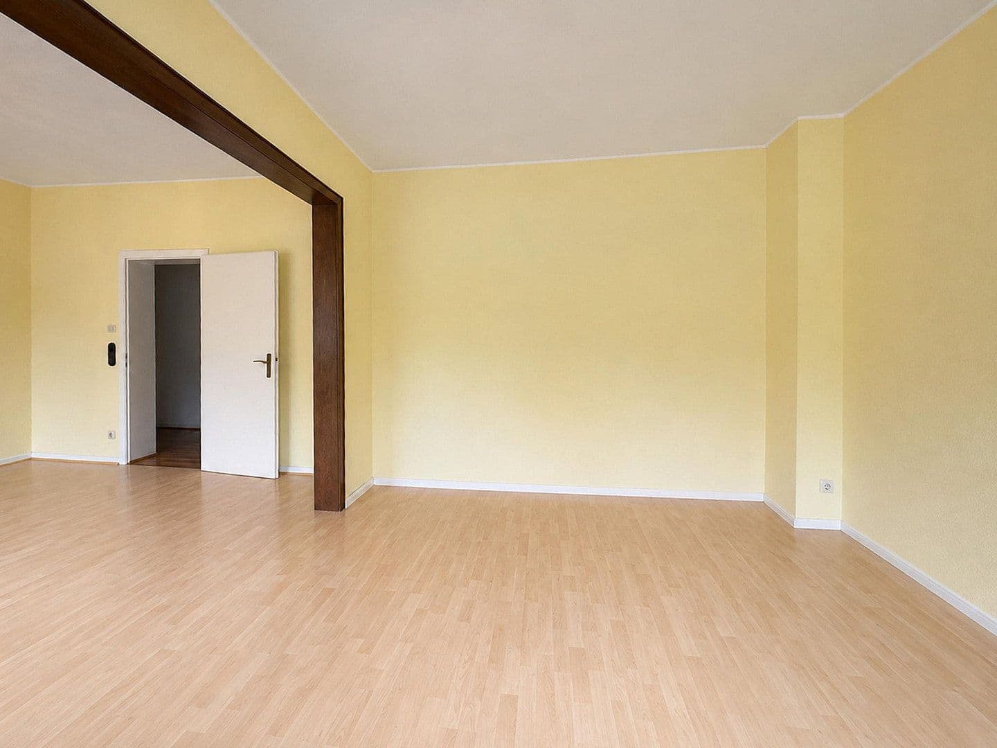 Prodej bytu 2+kk 71 m², Bochum, Severní Porýní-Vestfálsko Prodej bytu 2+kk 71 m², Bochum, Severní Porýní-Vestfálsko