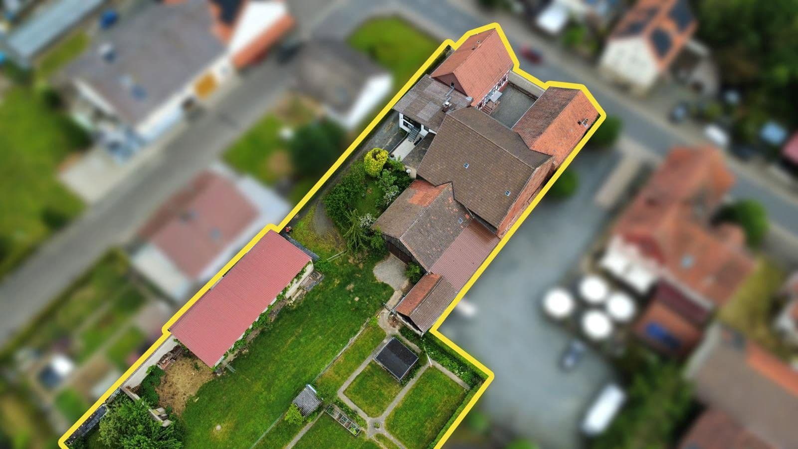Prodej domu 280 m², pozemek 2.700 m², Kirtorf, Hessen Prodej domu 280 m², pozemek 2.700 m², Kirtorf, Hessen
