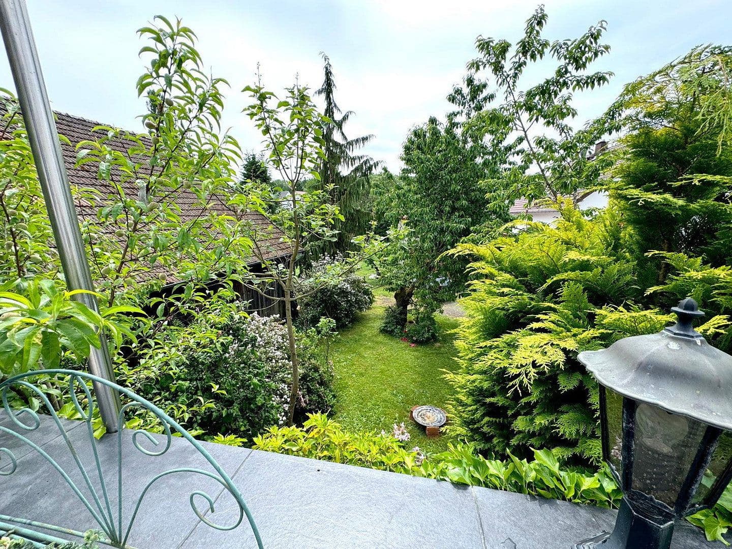 Prodej domu 280 m², pozemek 2.700 m², Kirtorf, Hessen Prodej domu 280 m², pozemek 2.700 m², Kirtorf, Hessen