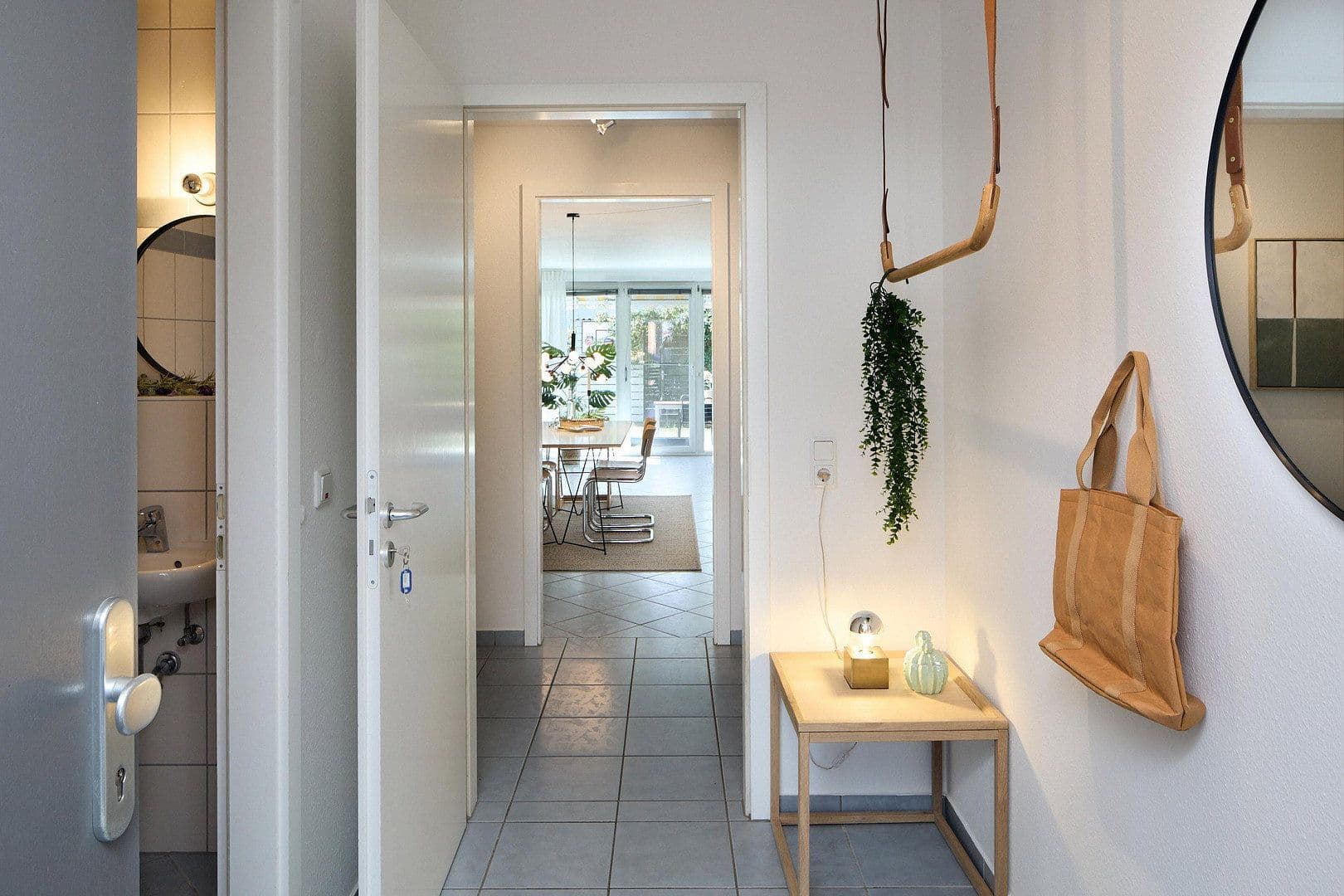 Prodej bytu 4+1 125 m², Luise-Kiesselbach-Str. 60, Erlangen, Bavorsko Prodej bytu 4+1 125 m², Luise-Kiesselbach-Str. 60, Erlangen, Bavorsko