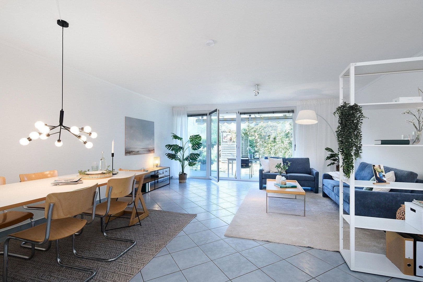 Prodej bytu 4+1 125 m², Luise-Kiesselbach-Str. 60, Erlangen, Bavorsko Prodej bytu 4+1 125 m², Luise-Kiesselbach-Str. 60, Erlangen, Bavorsko