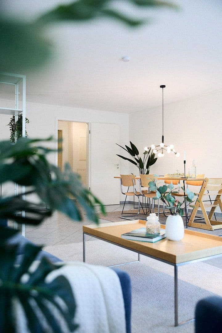 Prodej bytu 4+1 125 m², Luise-Kiesselbach-Str. 60, Erlangen, Bavorsko Prodej bytu 4+1 125 m², Luise-Kiesselbach-Str. 60, Erlangen, Bavorsko
