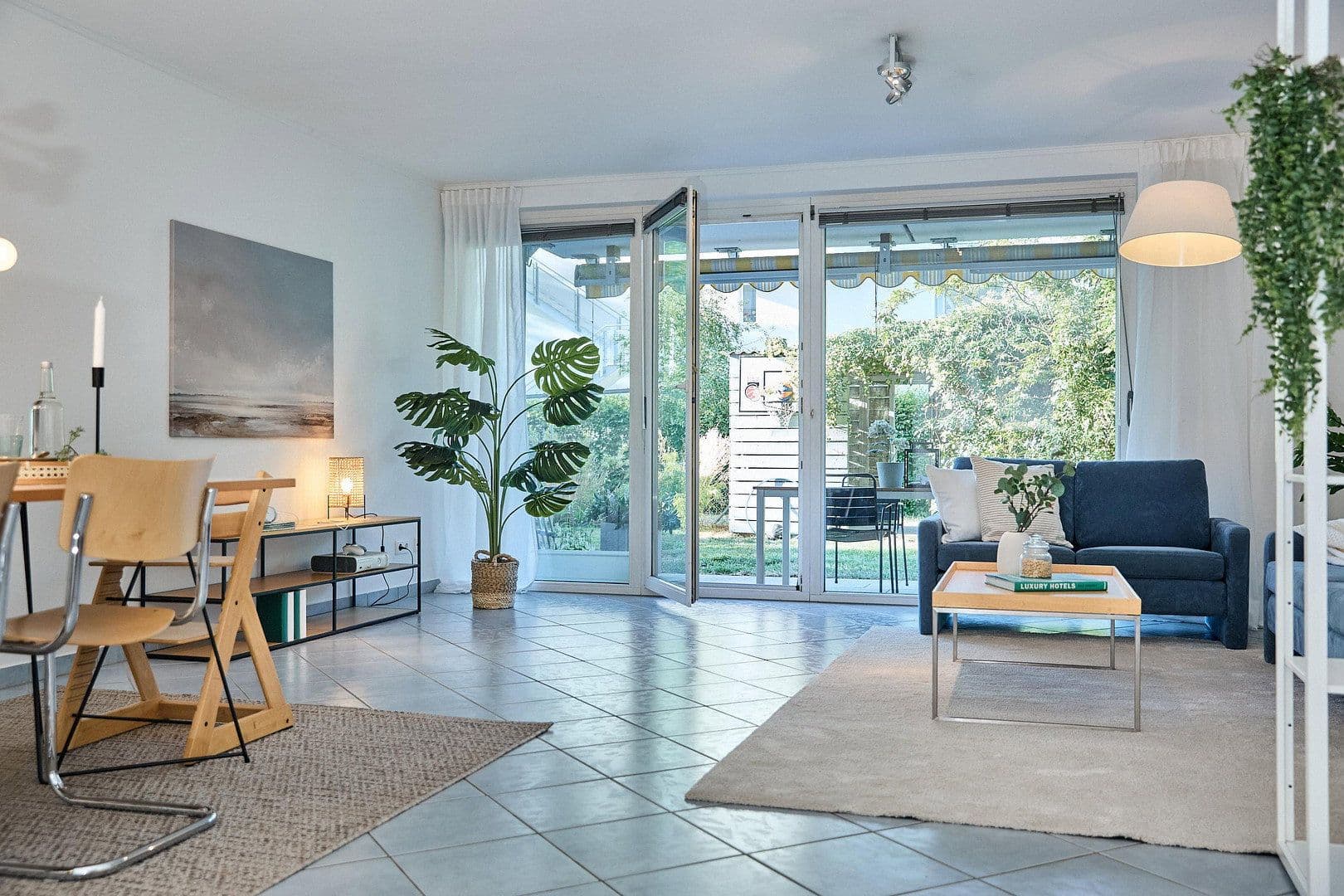 Prodej bytu 4+1 125 m², Luise-Kiesselbach-Str. 60, Erlangen, Bavorsko Prodej bytu 4+1 125 m², Luise-Kiesselbach-Str. 60, Erlangen, Bavorsko