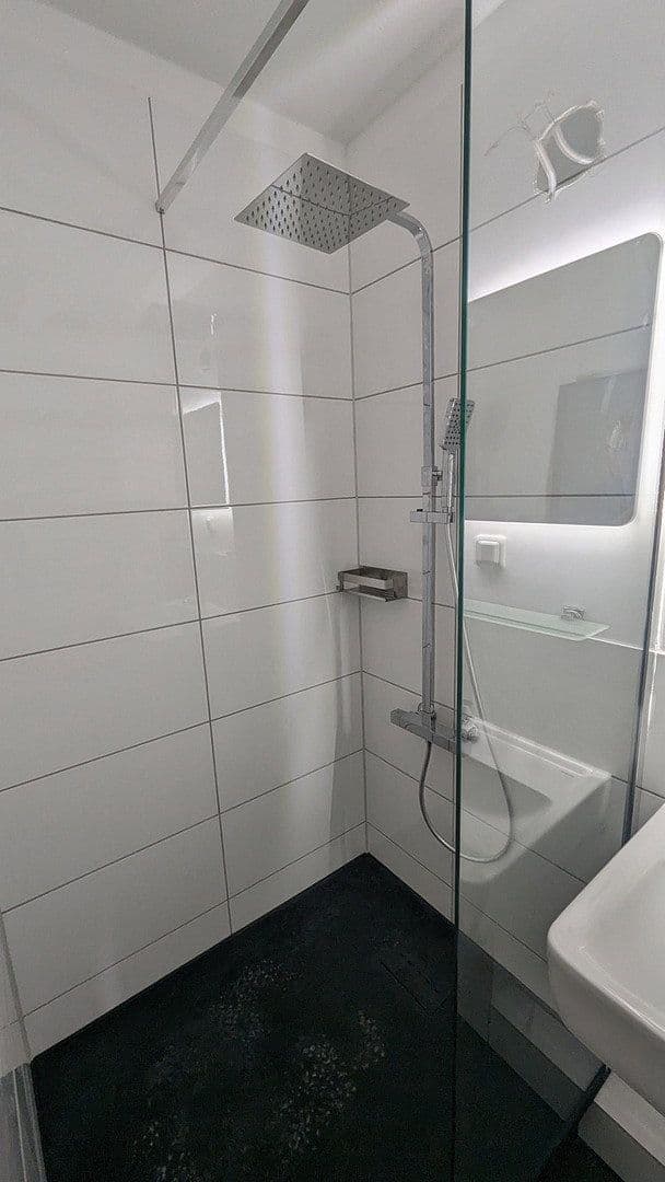 Pronájem bytu 1+1 32 m², Strippchens Hof 25, Mülheim an der Ruhr, Severní Porýní-Vestfálsko Pronájem bytu 1+1 32 m², Strippchens Hof 25, Mülheim an der Ruhr, Severní Porýní-Vestfálsko